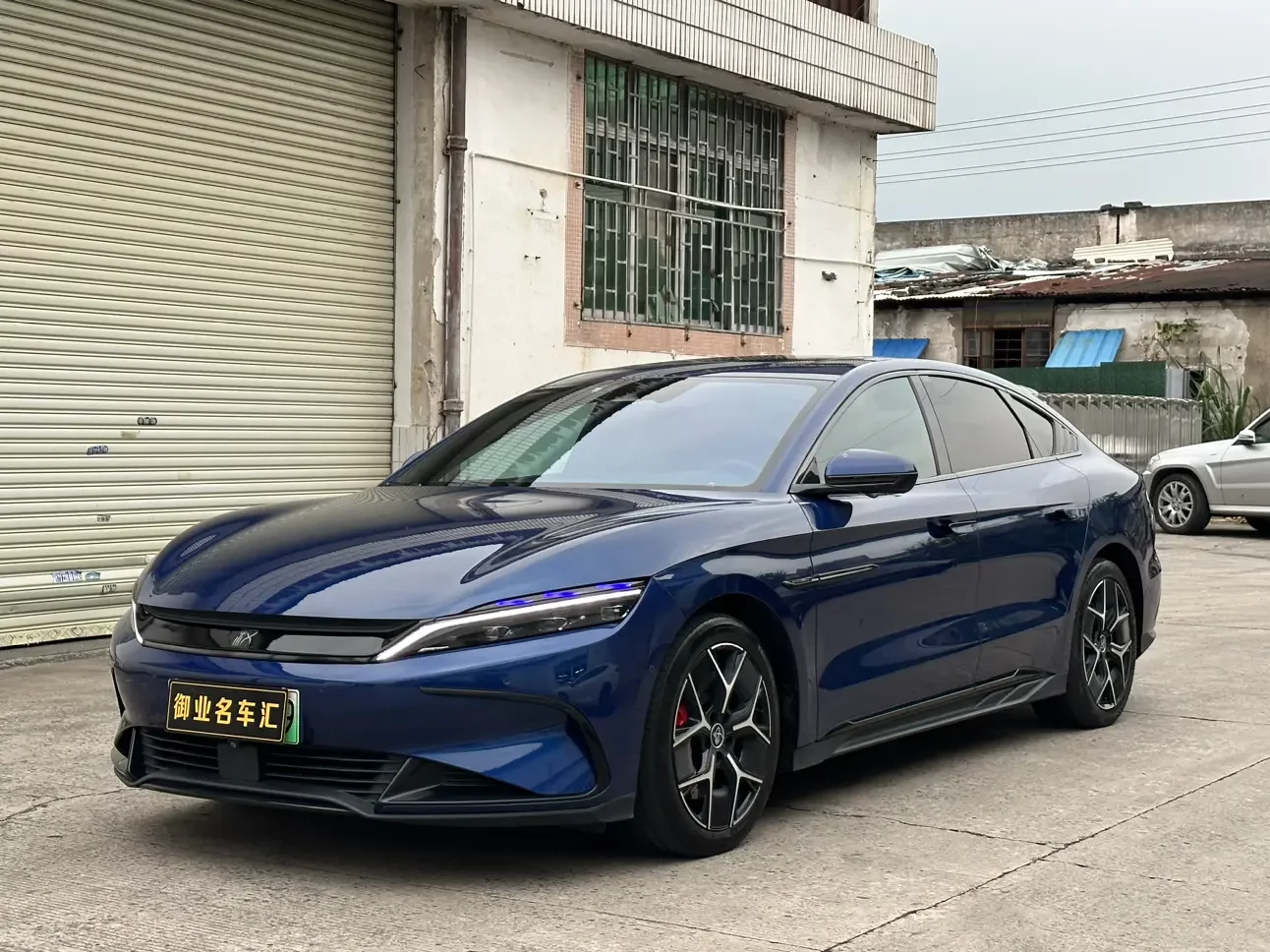 BYD Han EV