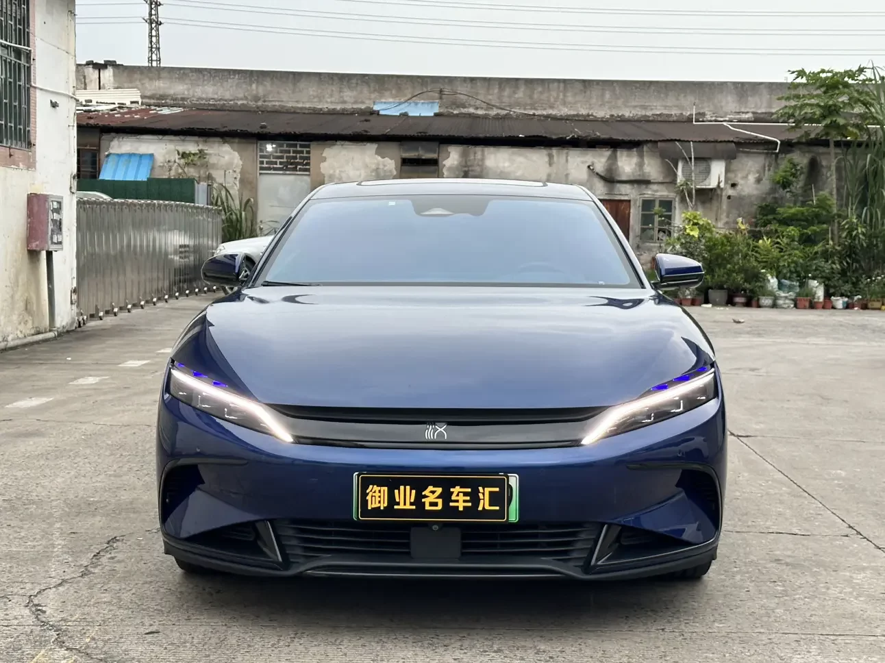 BYD Han EV