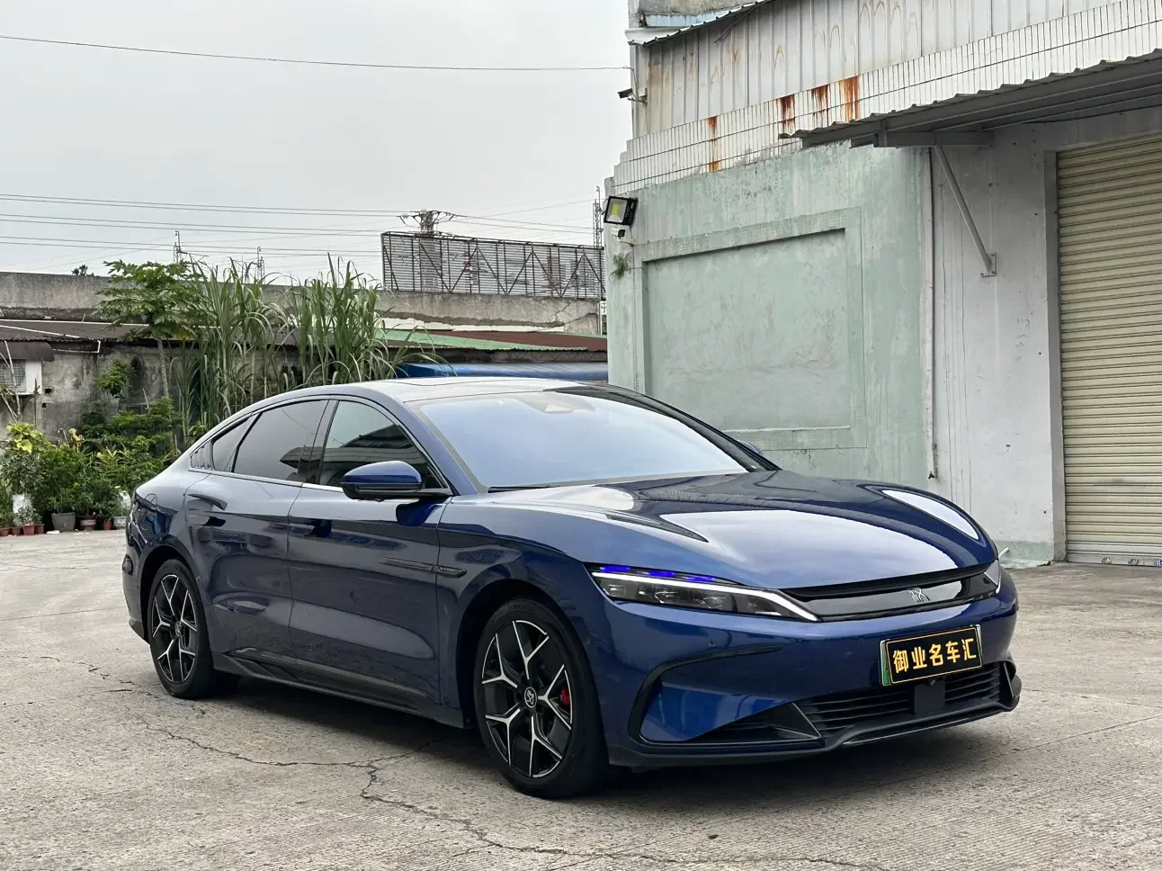 BYD Han EV