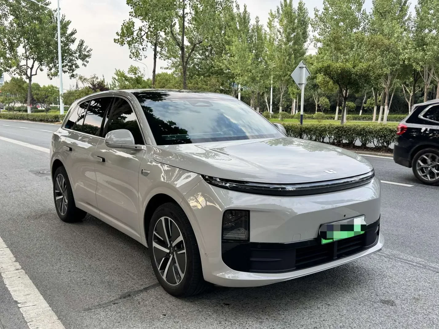 Lixiang L6
