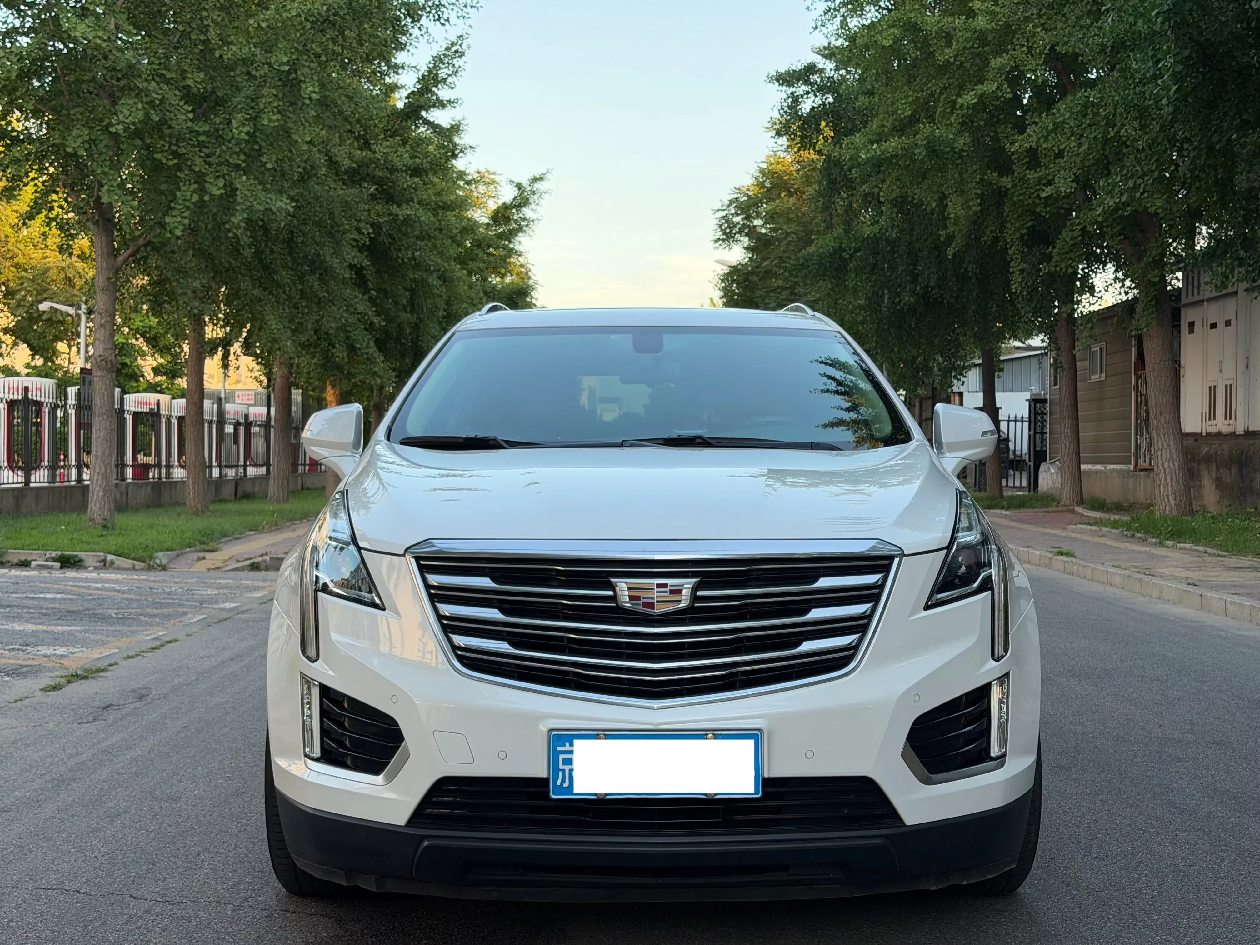 Cadillac XT5  из Китая
