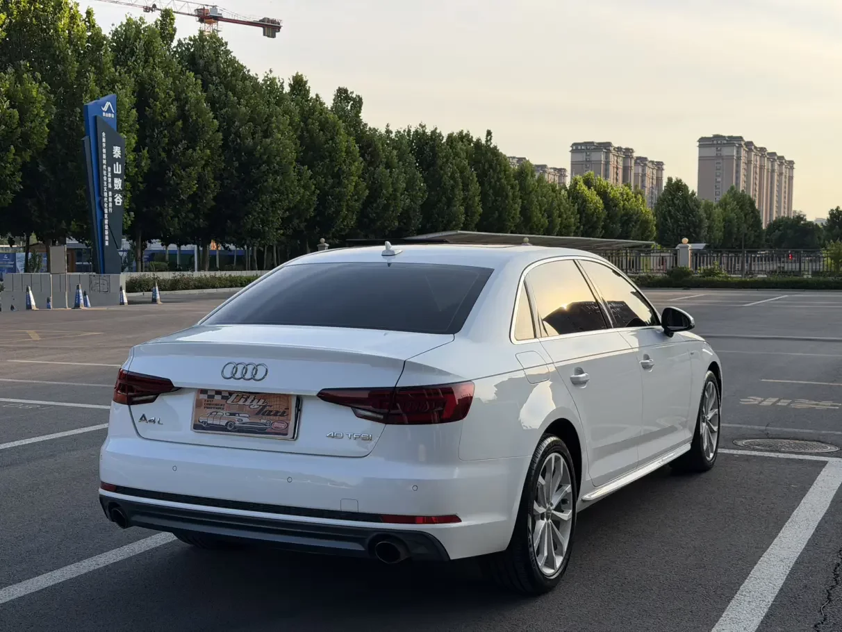 Audi A4L