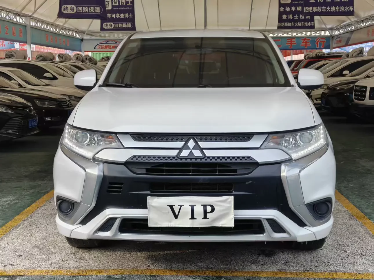 Mitsubishi Outlander  из Китая