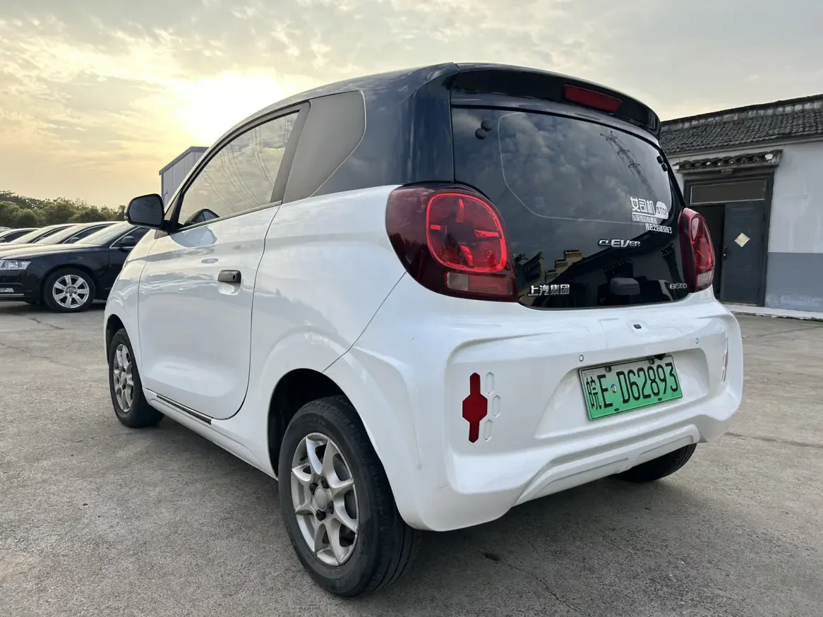 Roewe CLEVER
