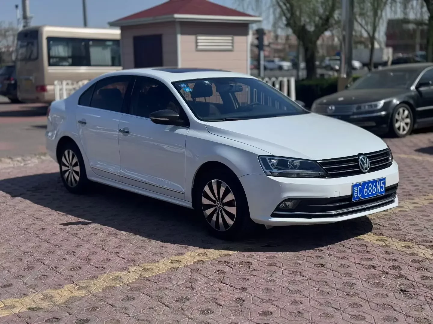 Volkswagen Sagitar