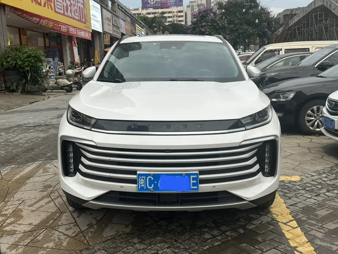 Exeed TXL