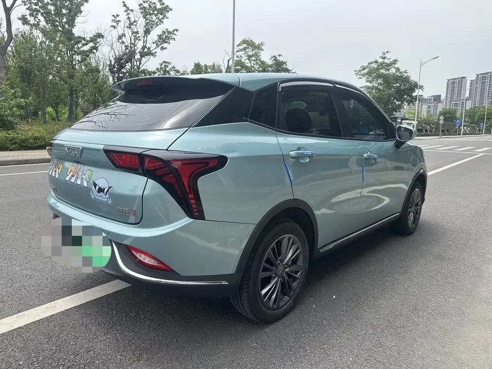 NETA Nezha V