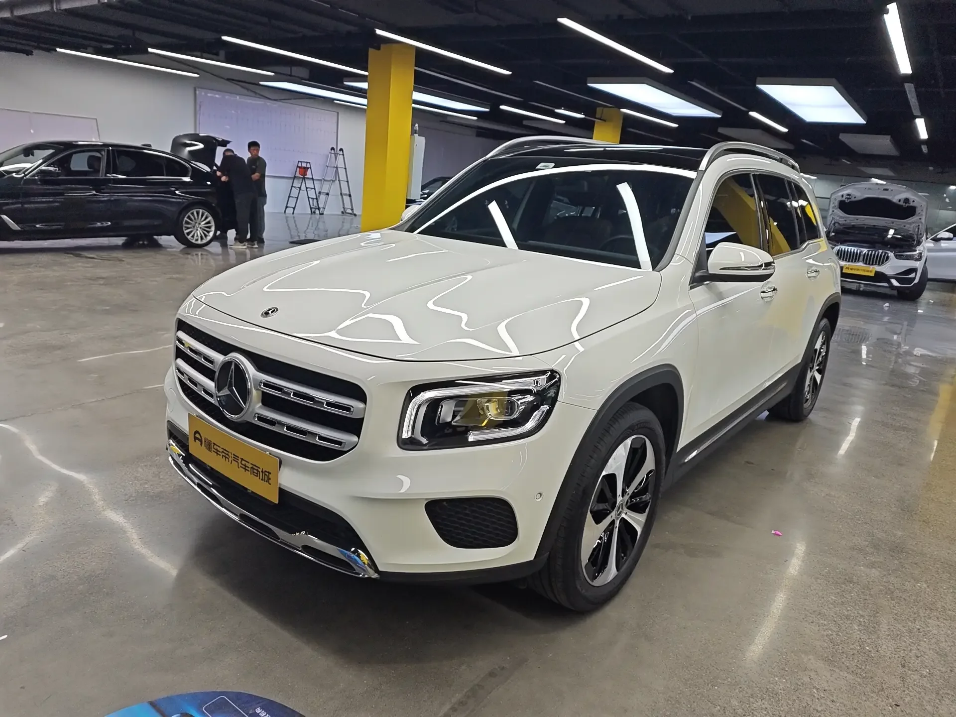 Mercedes-Benz GLB