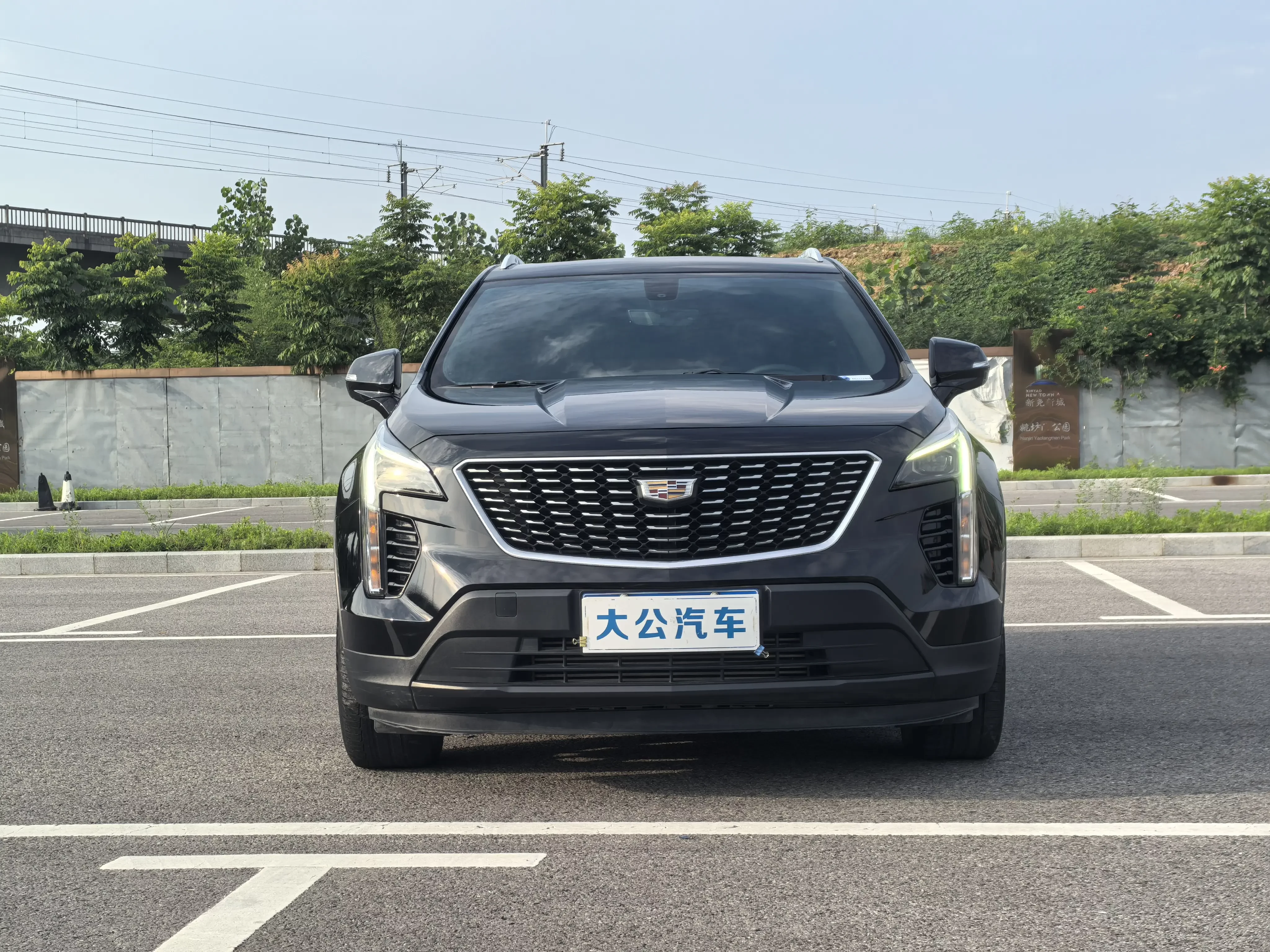 Cadillac XT4  из Китая
