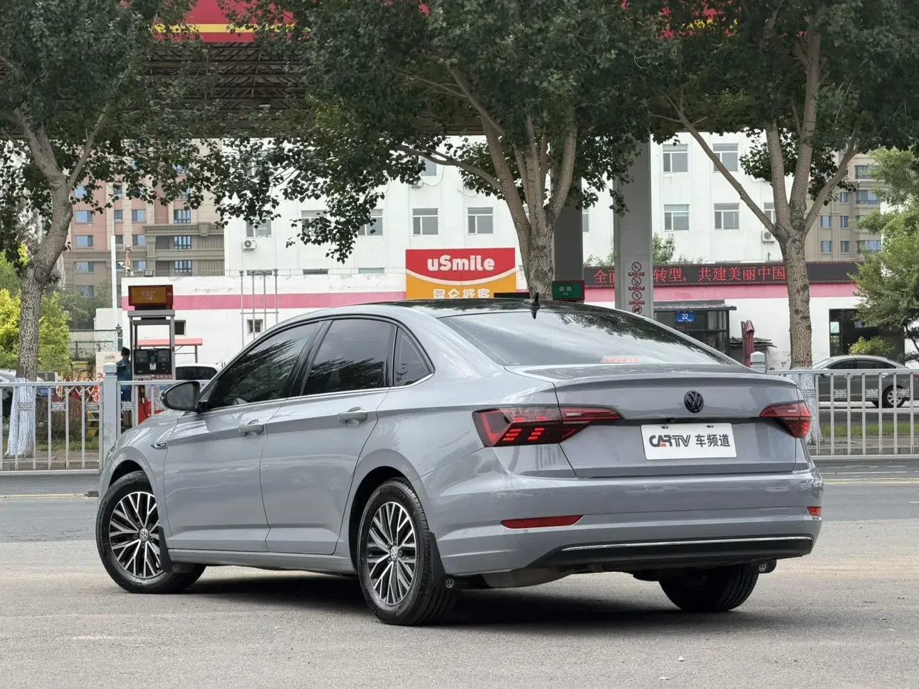 Volkswagen Sagitar