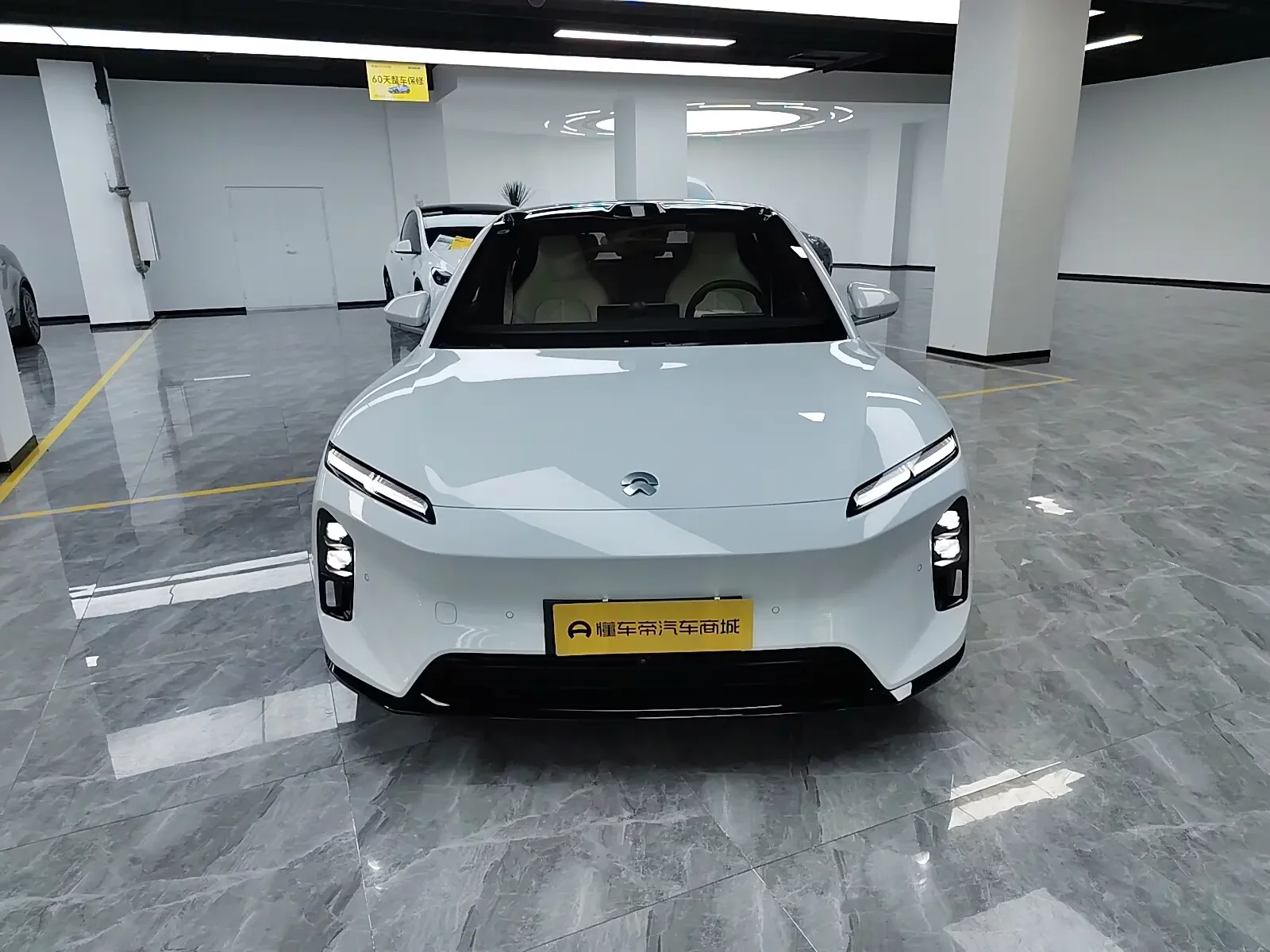 NIO ET5  из Китая