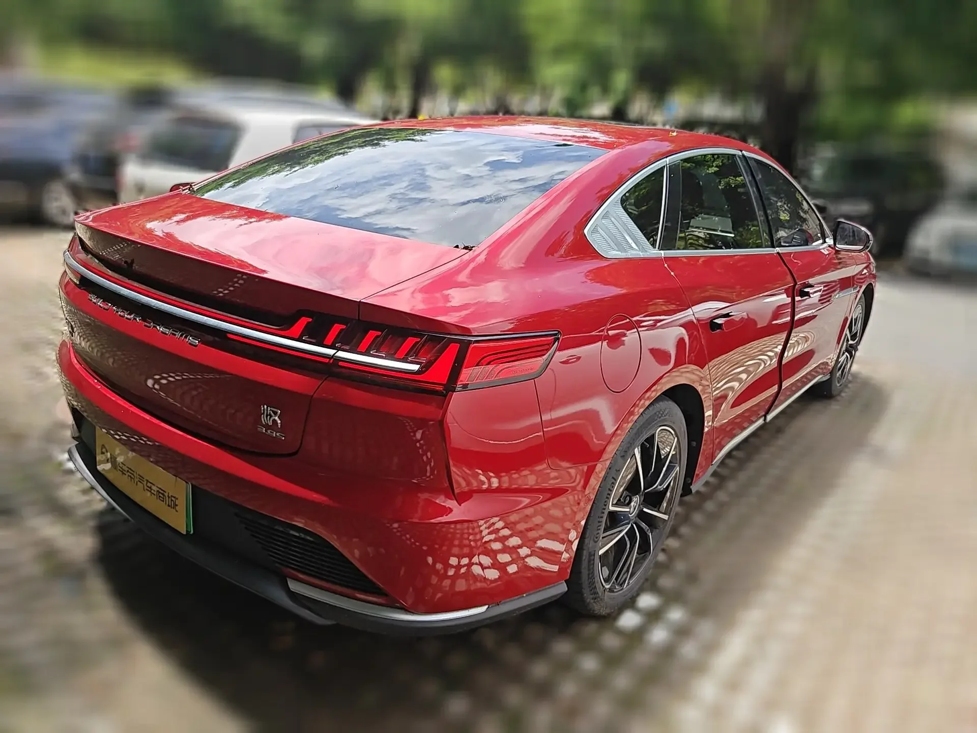 BYD Han EV