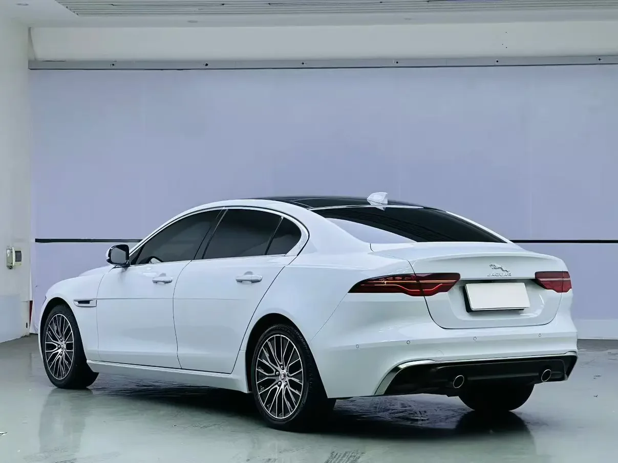 Jaguar XEL