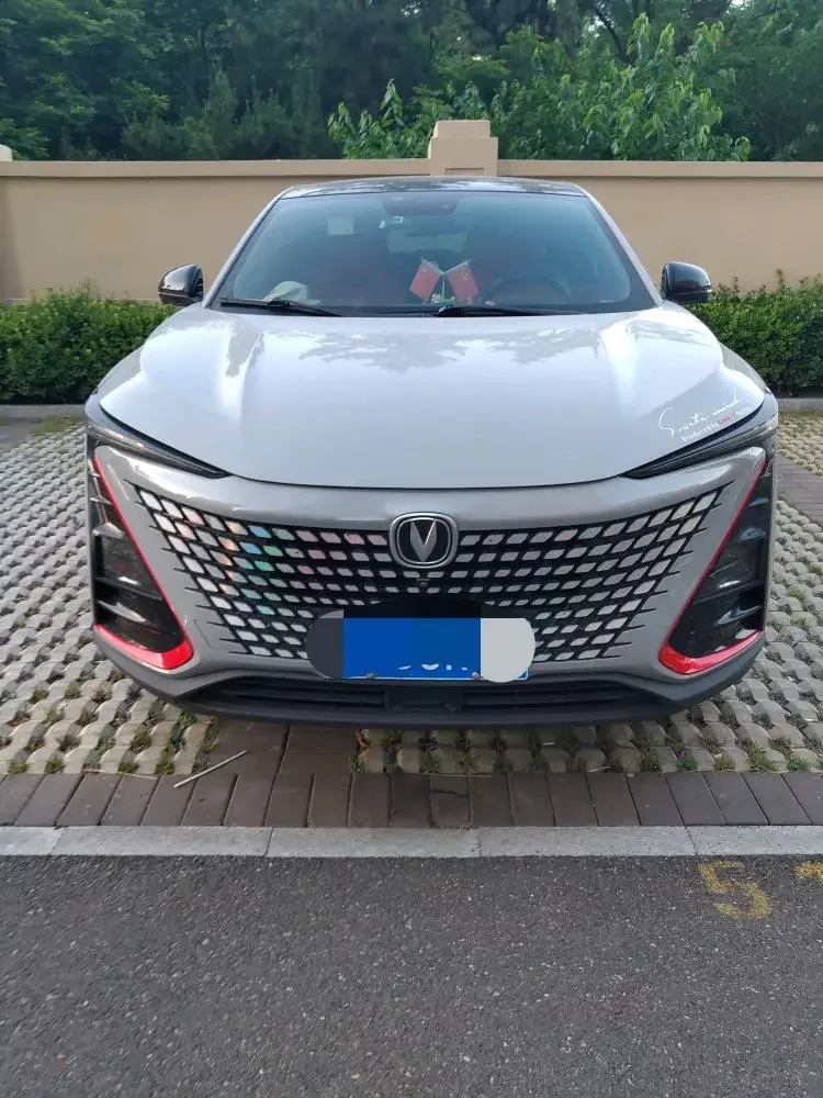 Changan UNI-T  из Китая