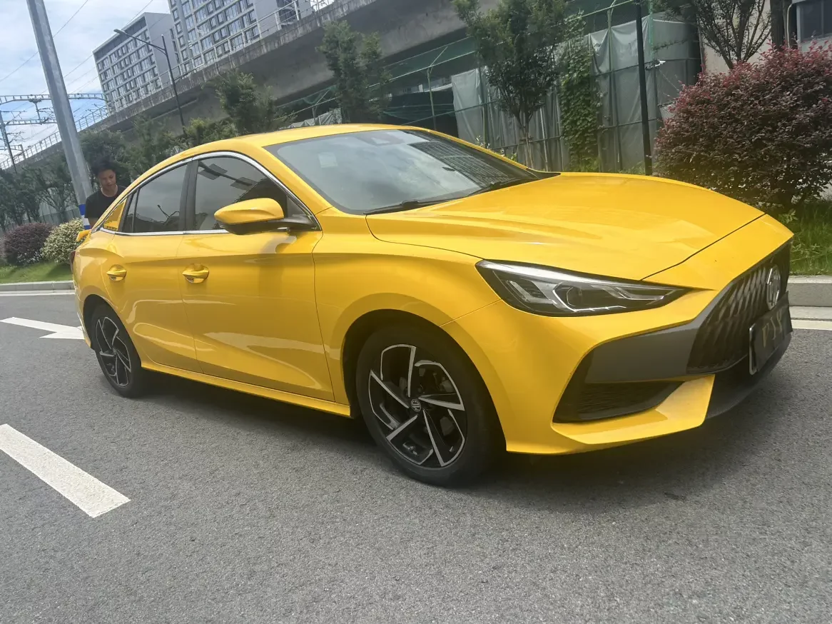 MG 5