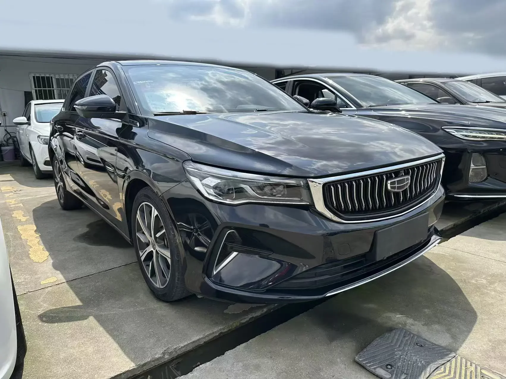 Geely emgrand