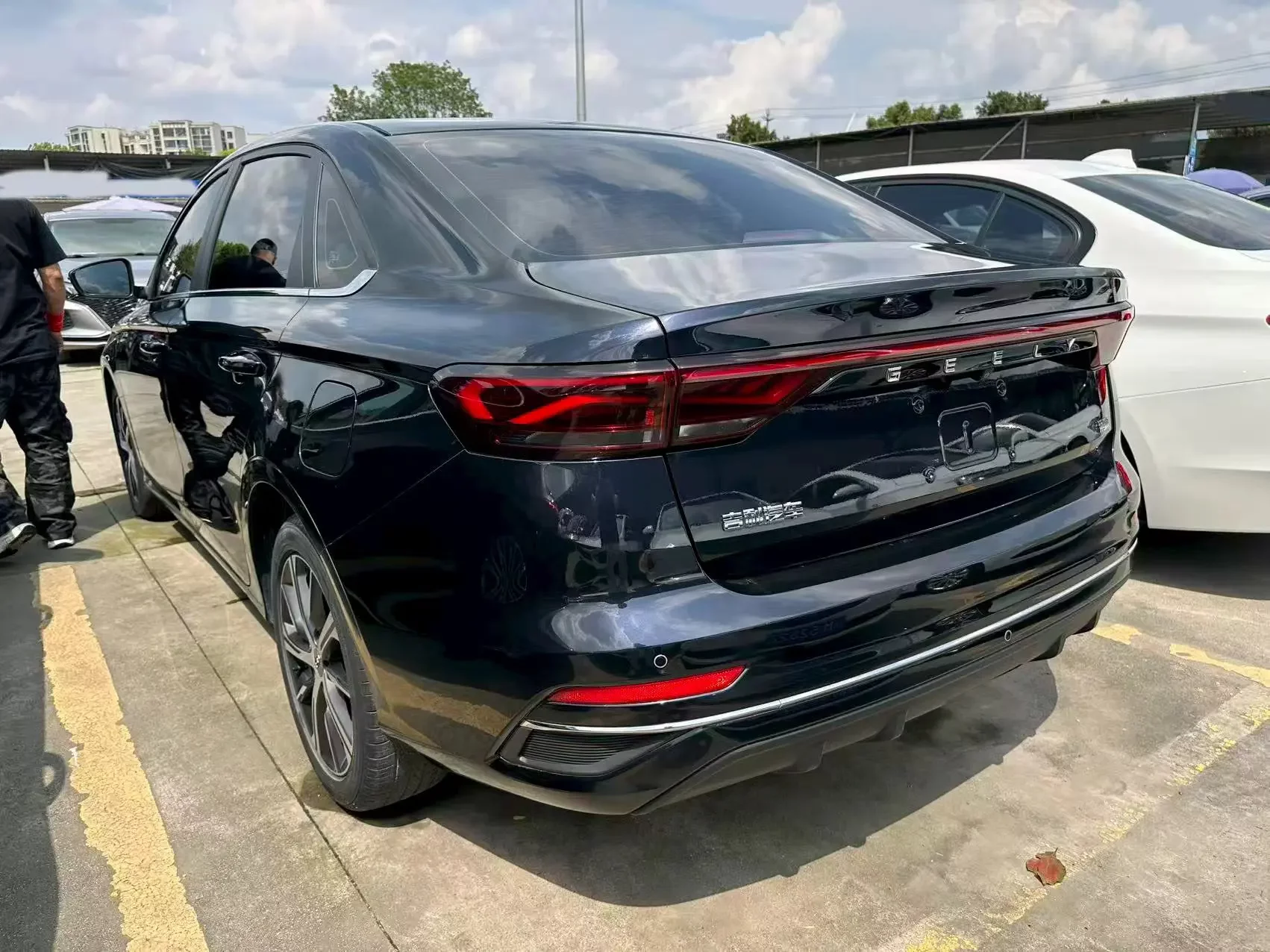 Geely emgrand