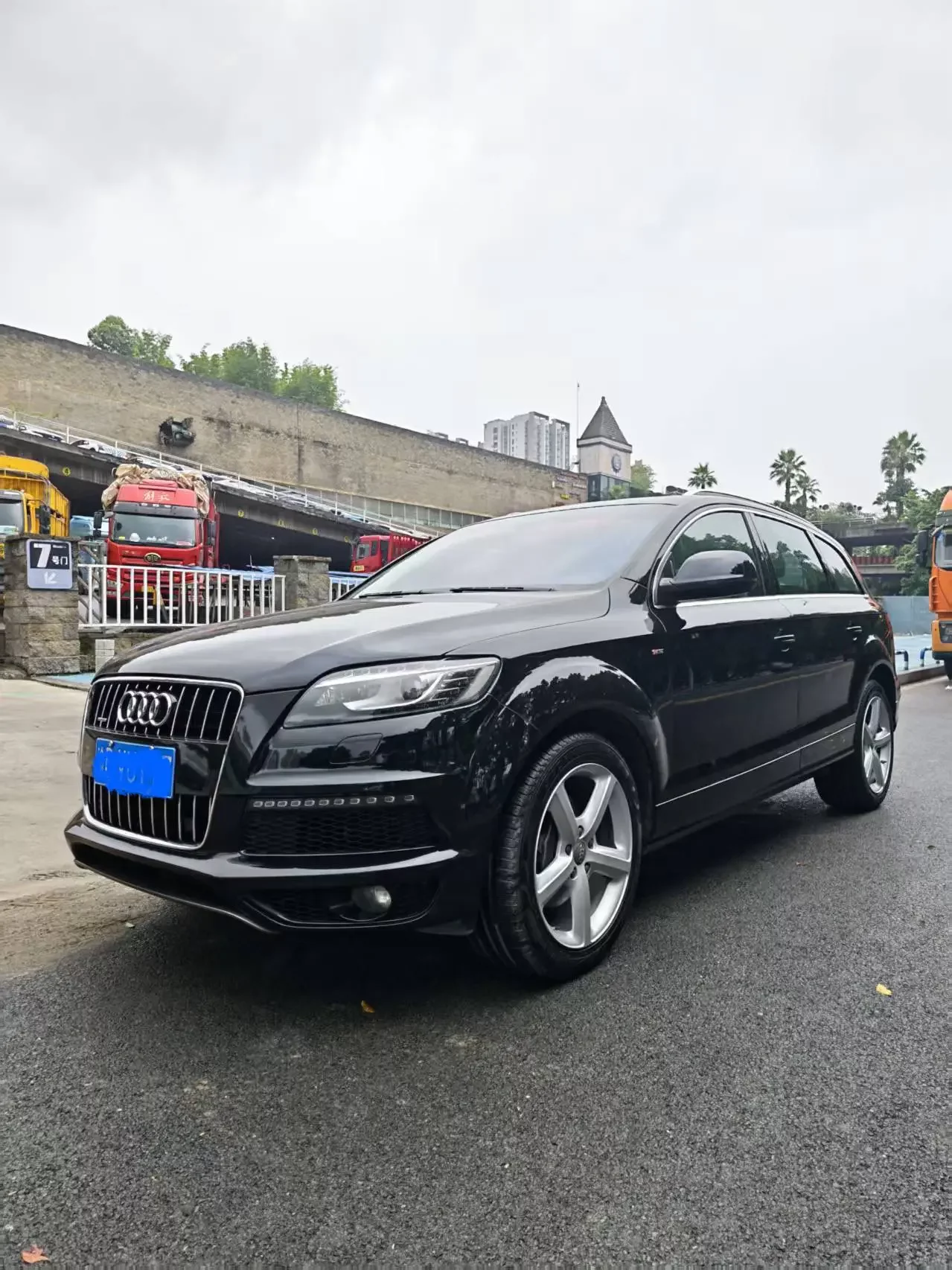 Audi Q7