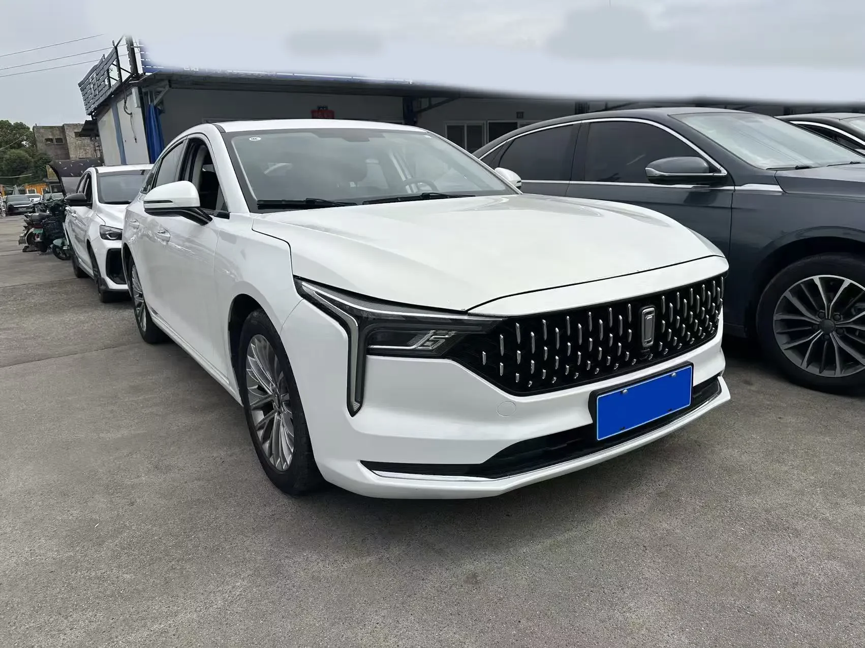 FAW Bestune B70