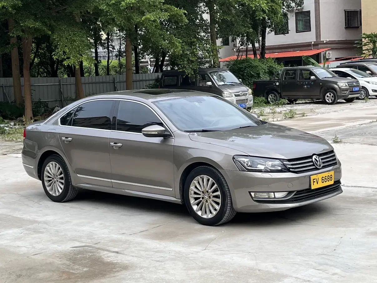 Volkswagen Passat