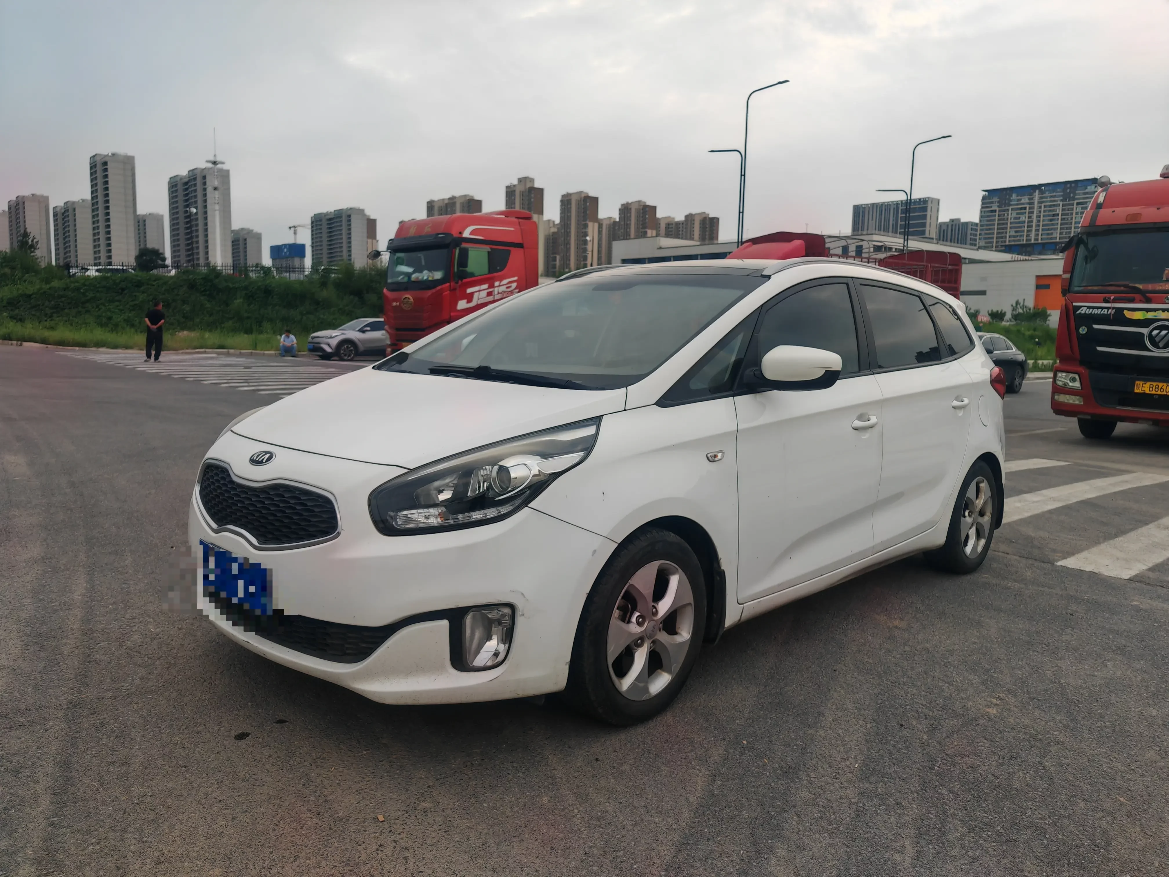 Kia Carens