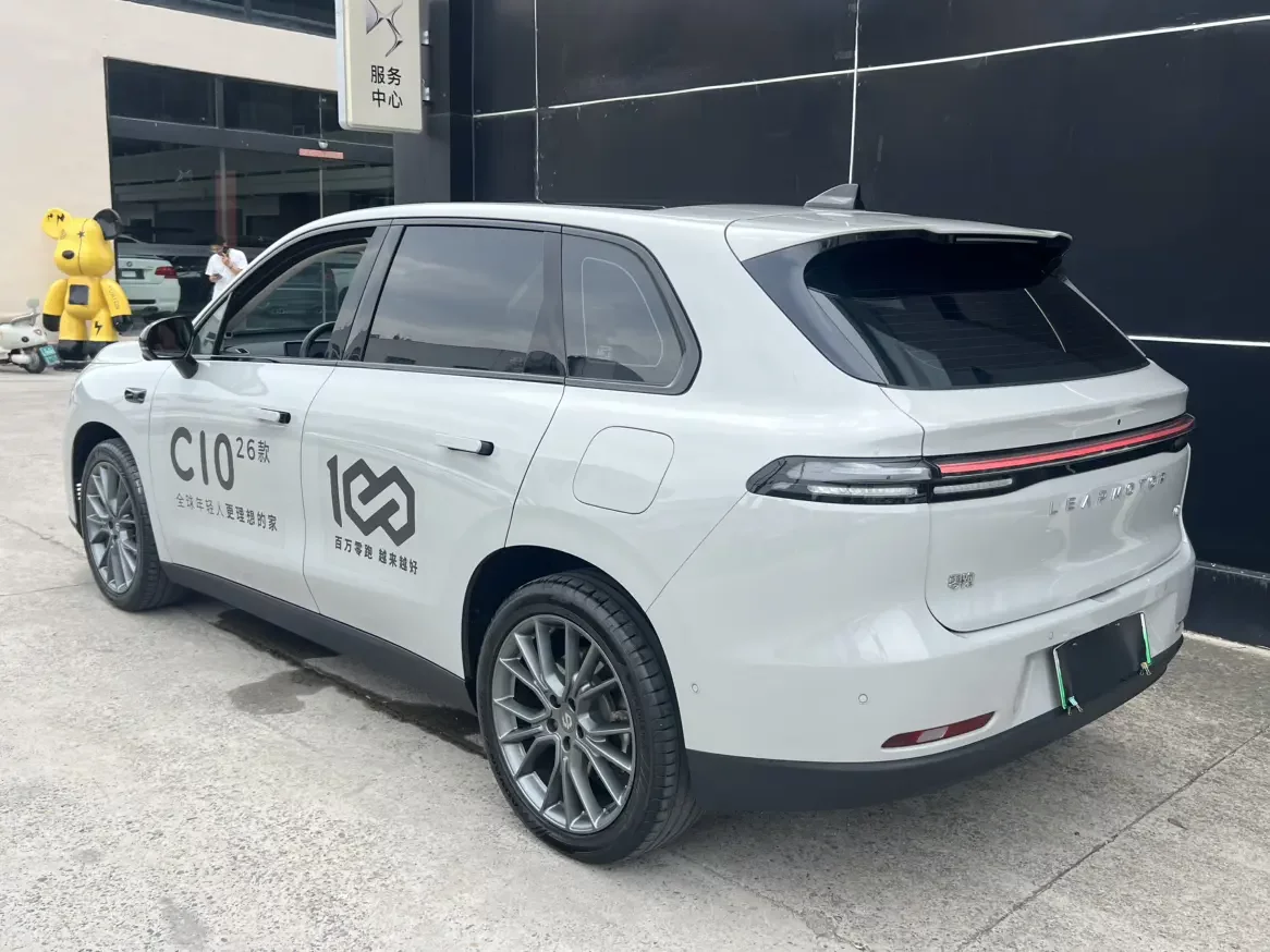 Leapmotor Zero running C10