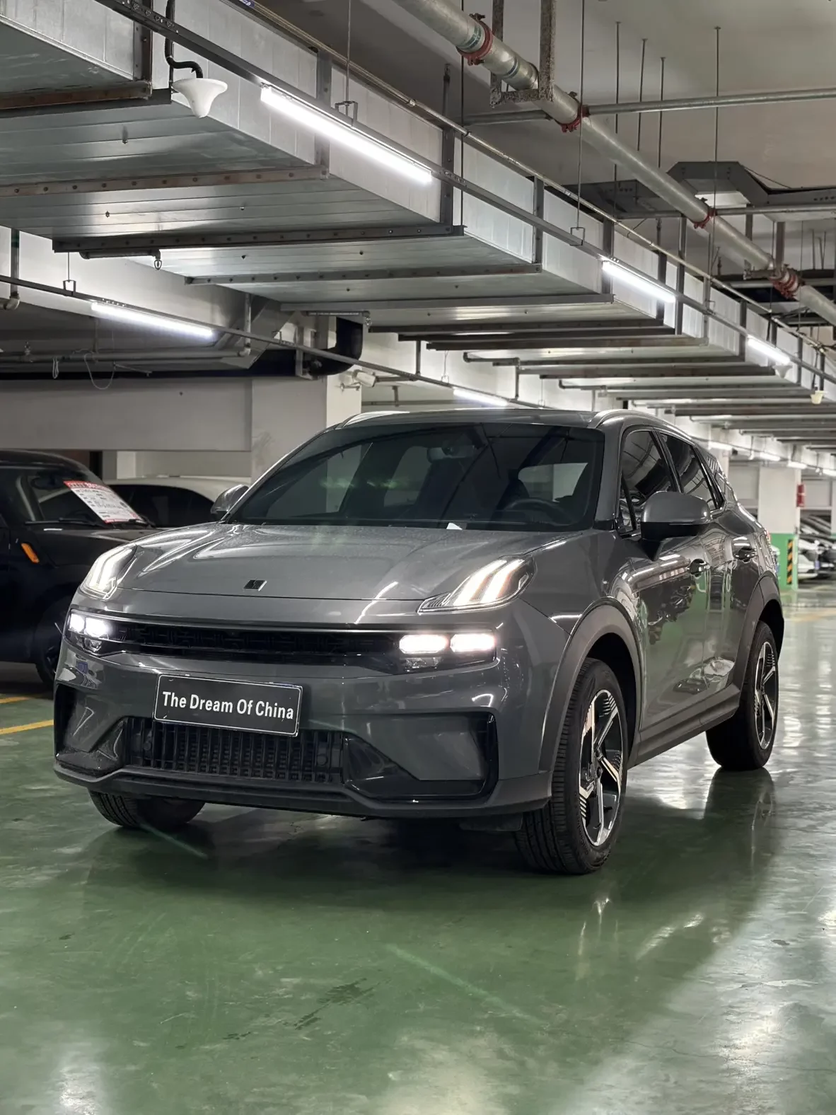 Lynk & Co 06