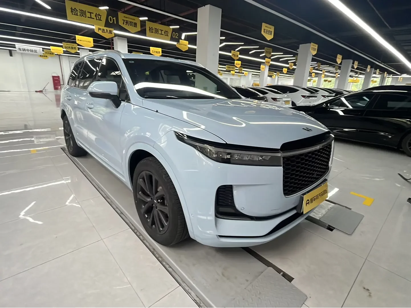 Lixiang ONE