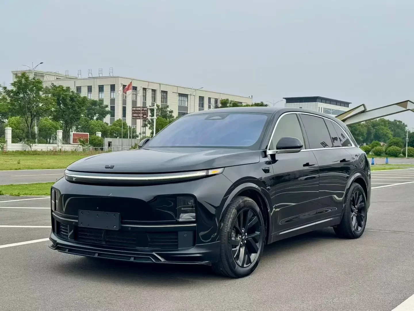 Li L7 (Ideal L7)  из Китая