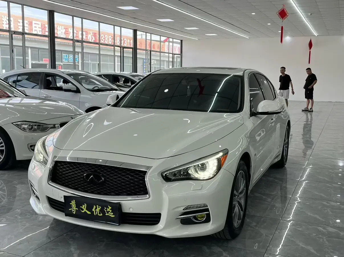 Infiniti Q50L  из Китая