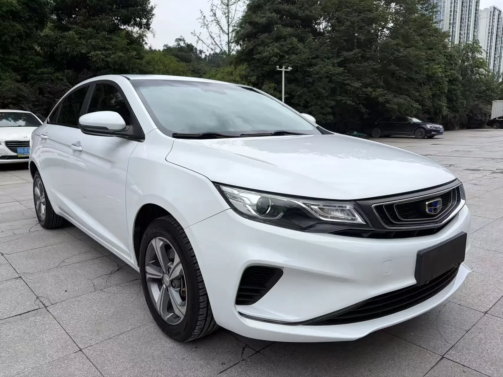 Geely Emgrand GL