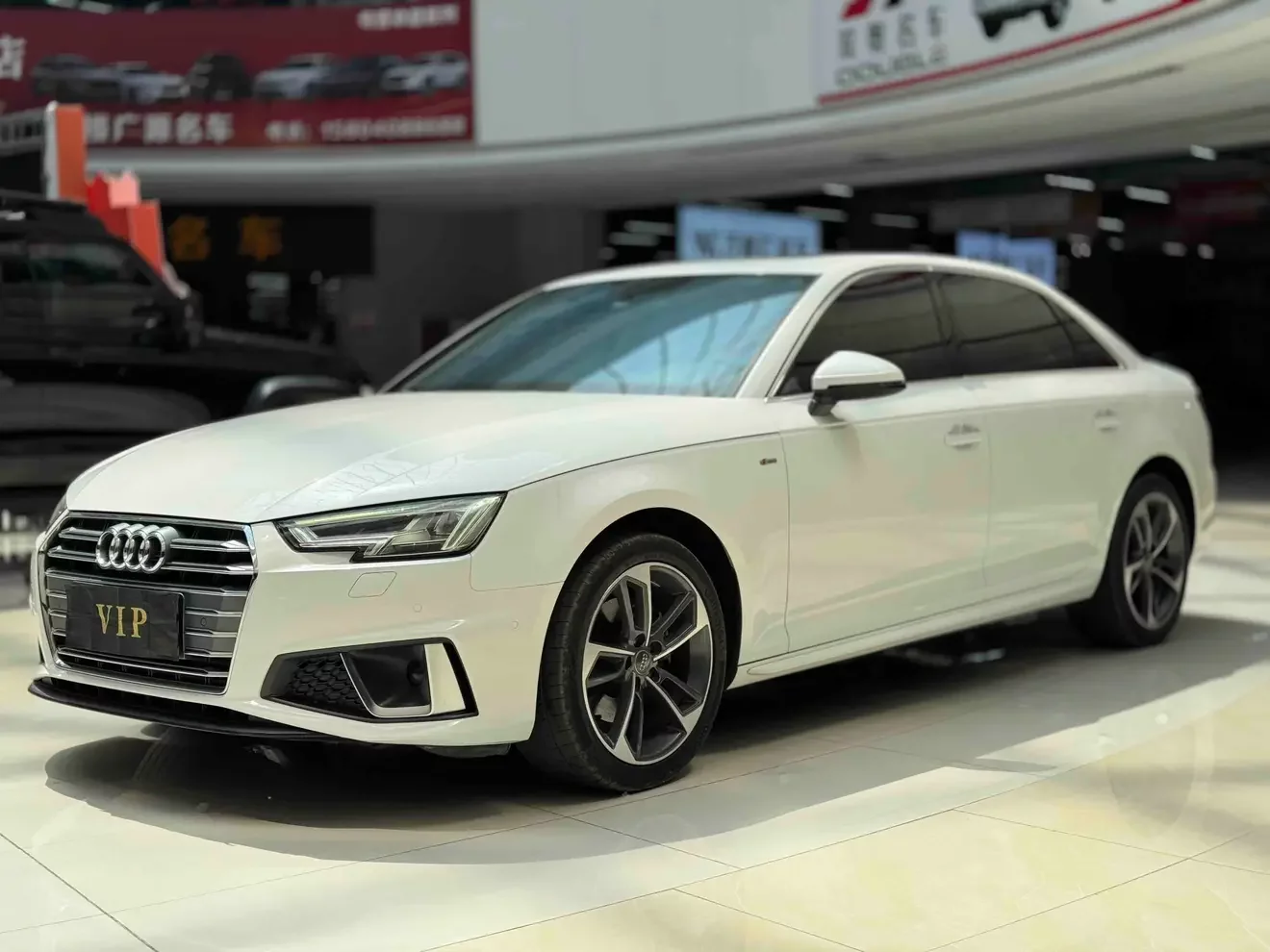 Audi A4L