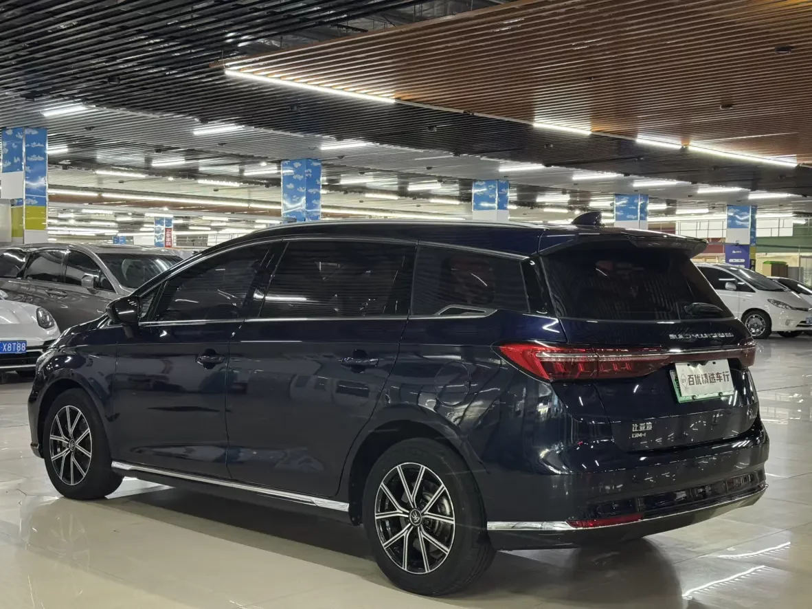 BYD Song MAX DM