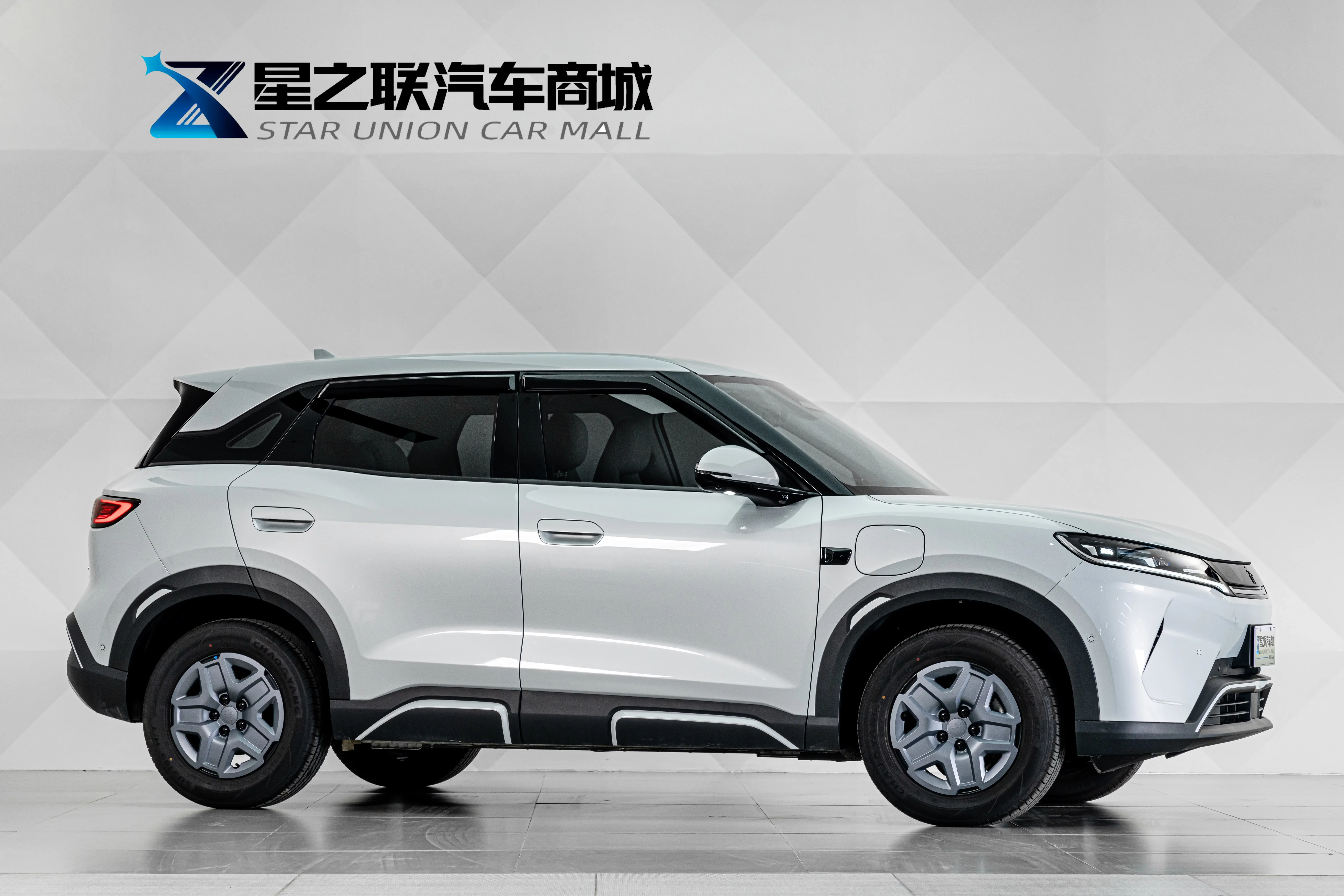 BYD Yuan UP