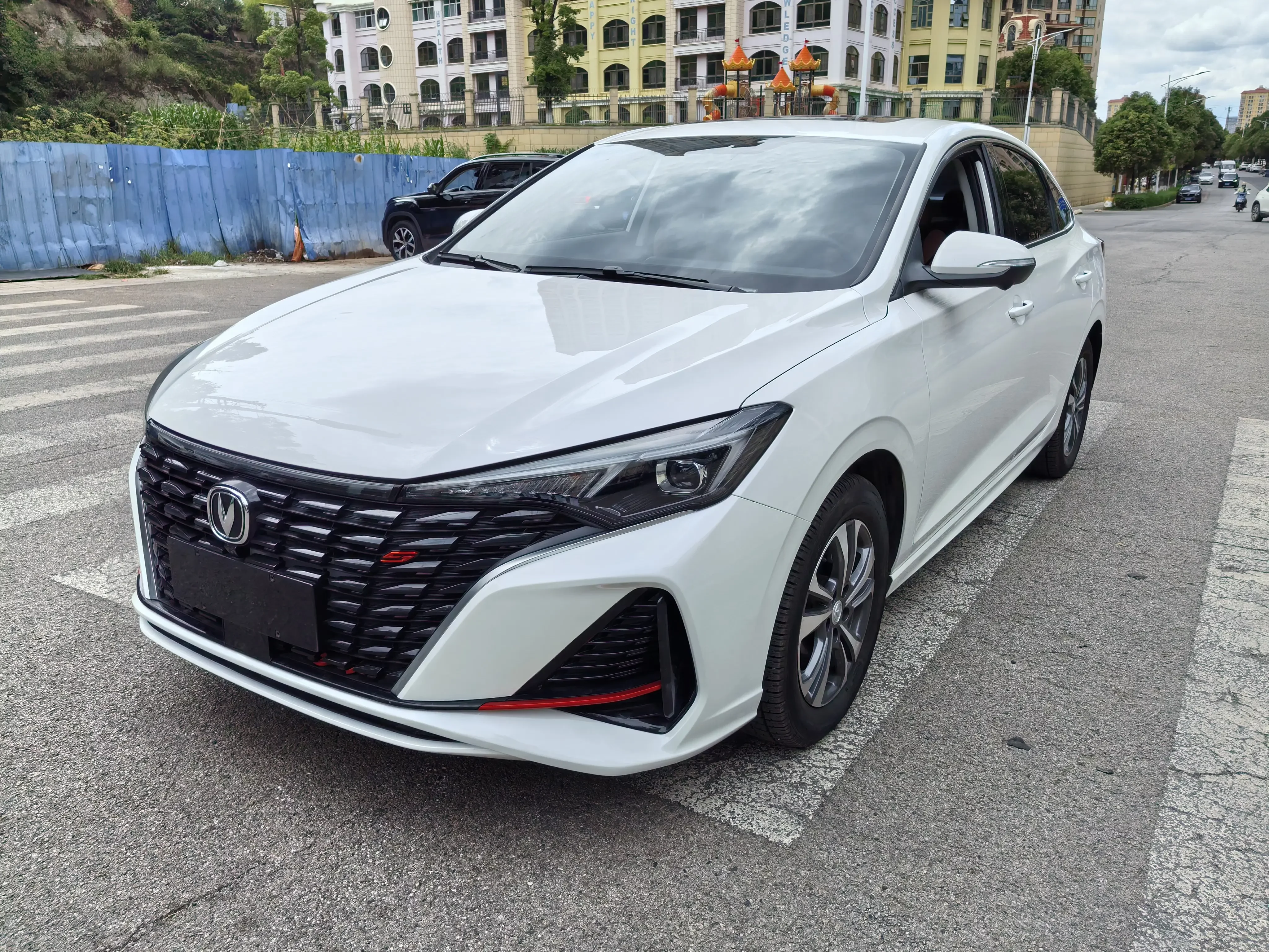 Changan Escape  из Китая