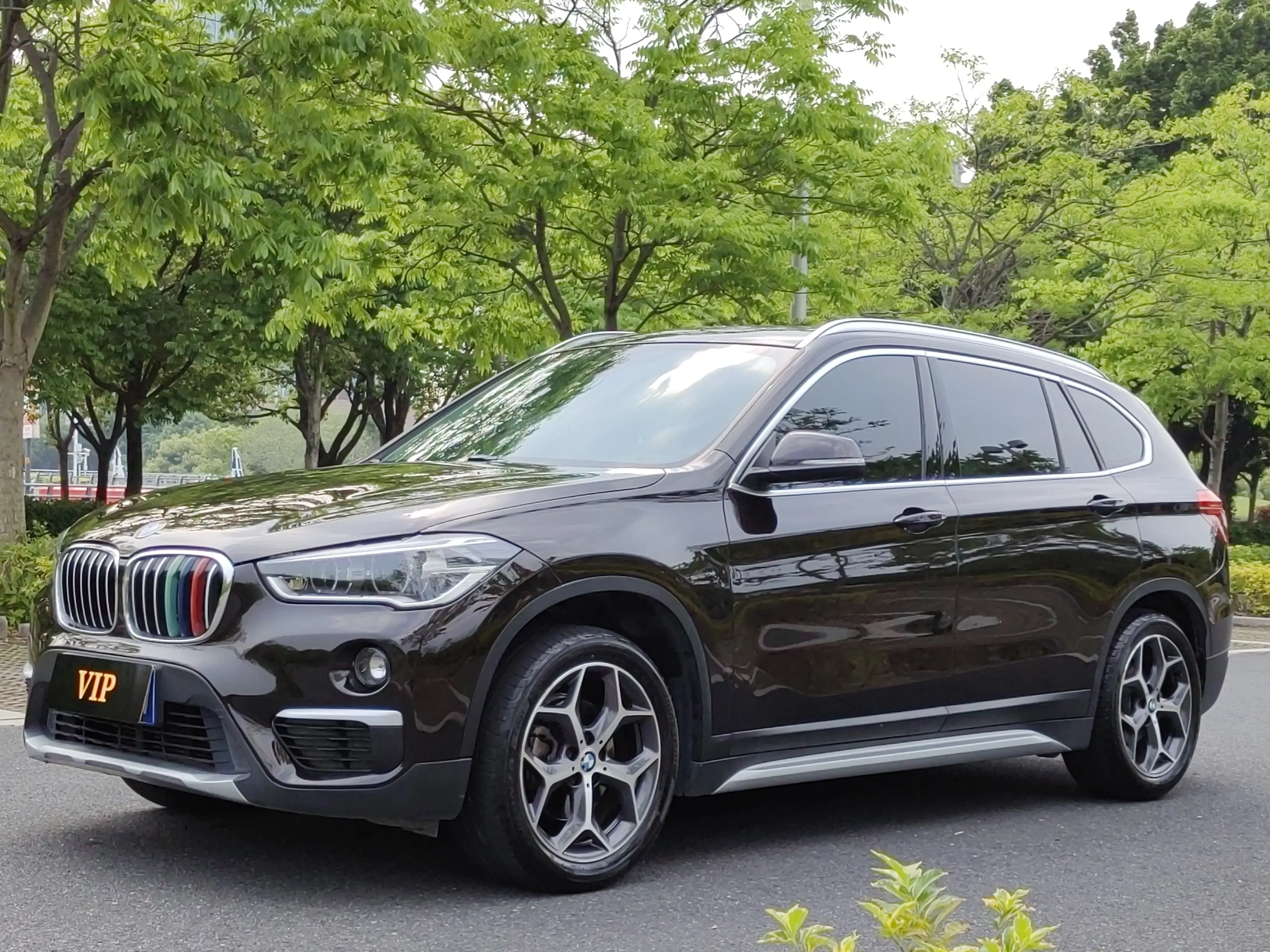 BMW X1  из Китая
