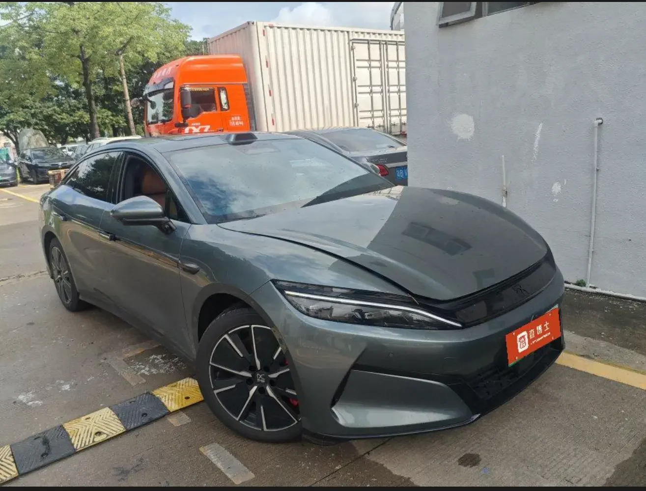 BYD Han L DM  из Китая