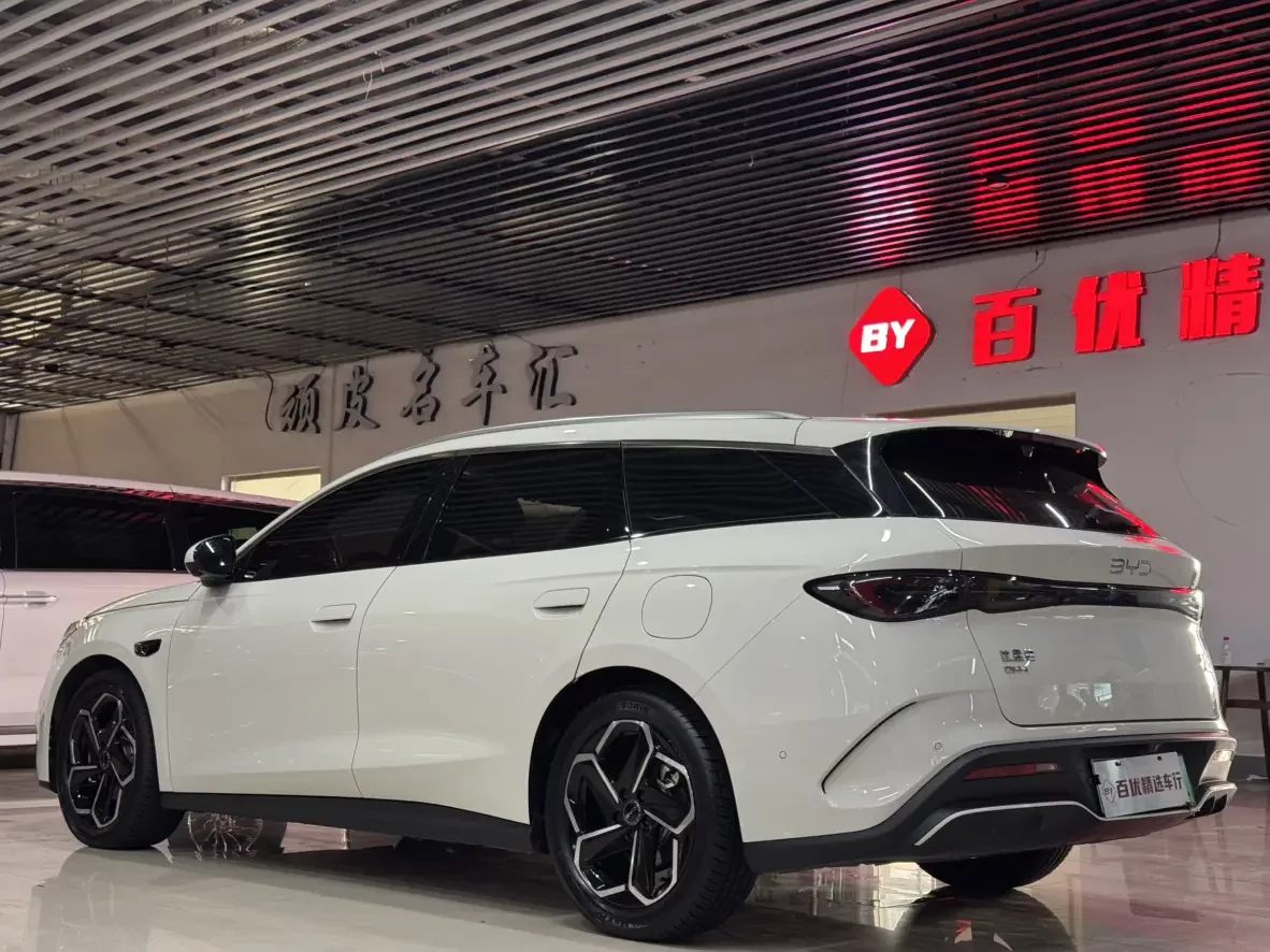 BYD Seal 06DM Travel Edition