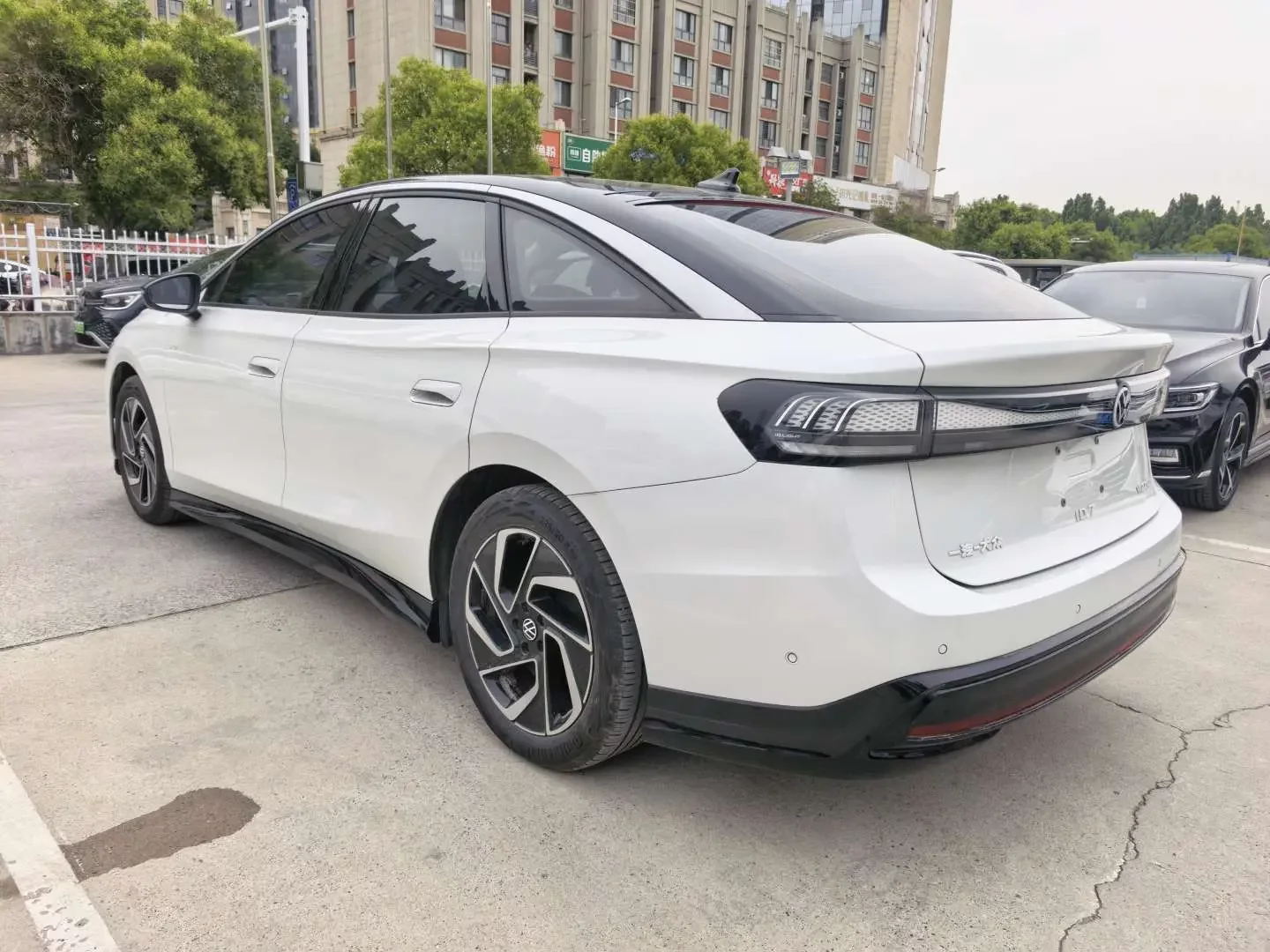 Volkswagen ID.7 VIZZION