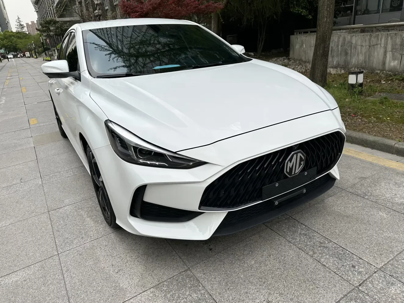 MG 5