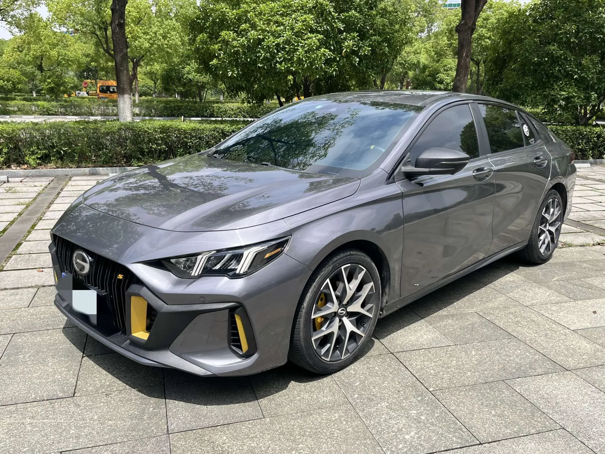 GAC Trumpchi Empow  из Китая