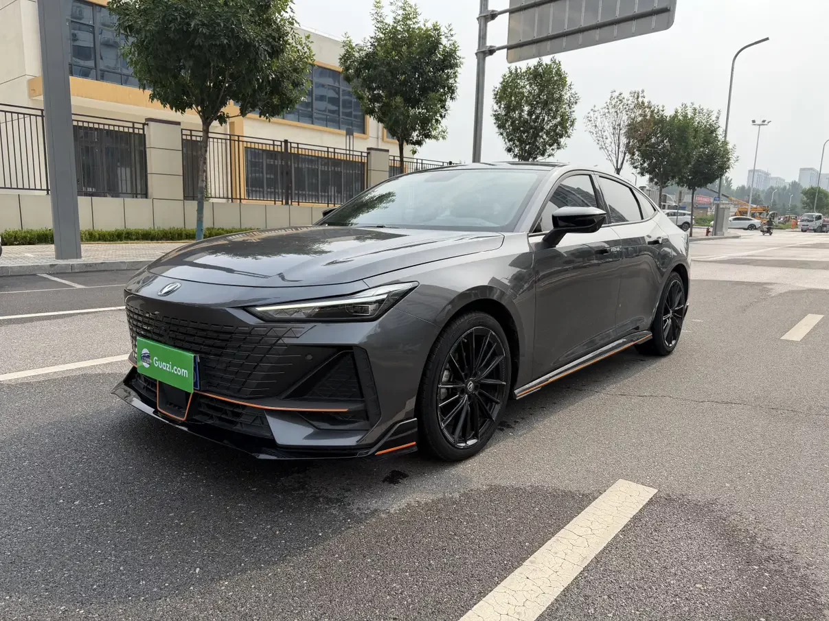 Changan UNI-V  из Китая