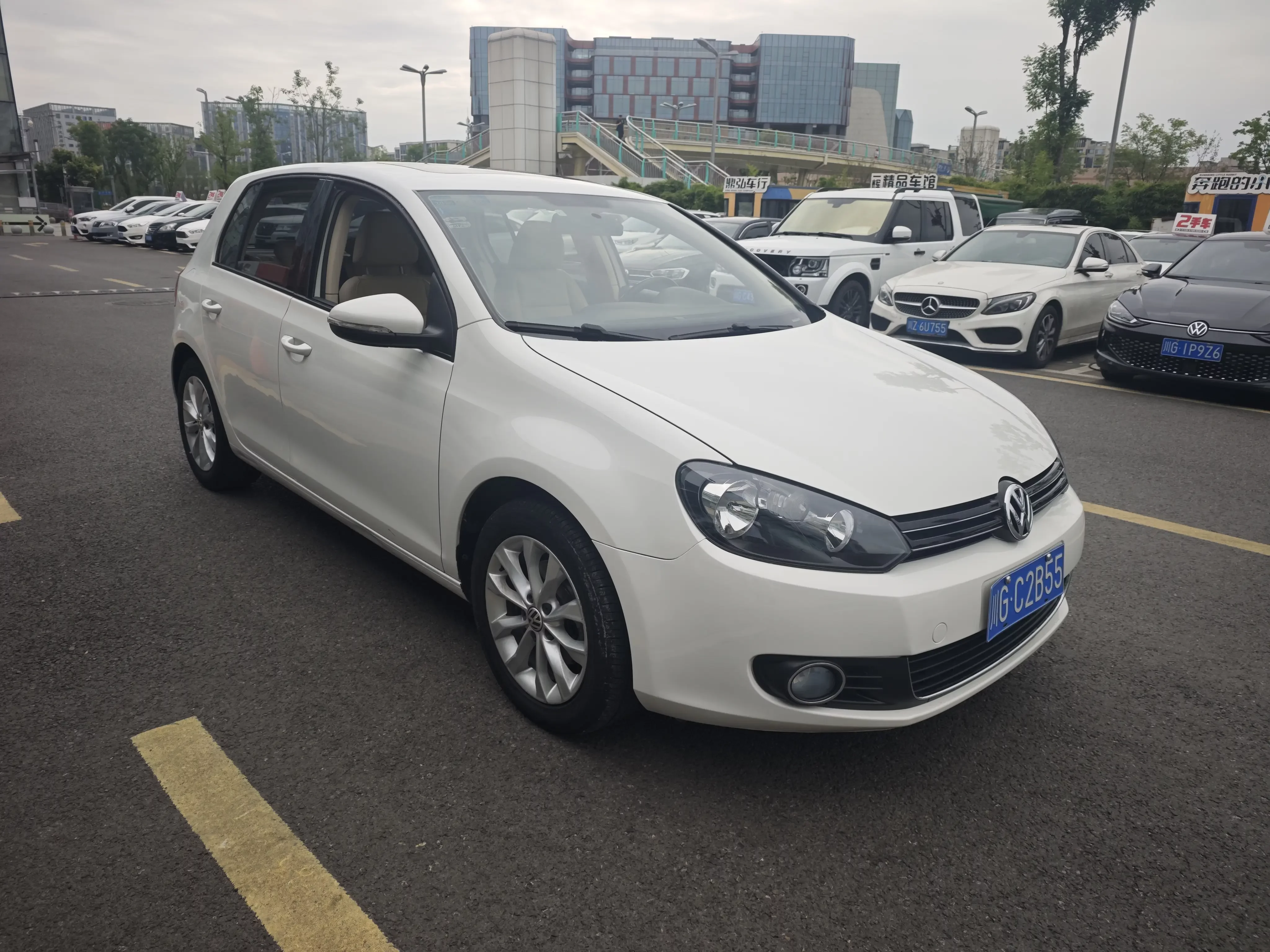 Volkswagen golf