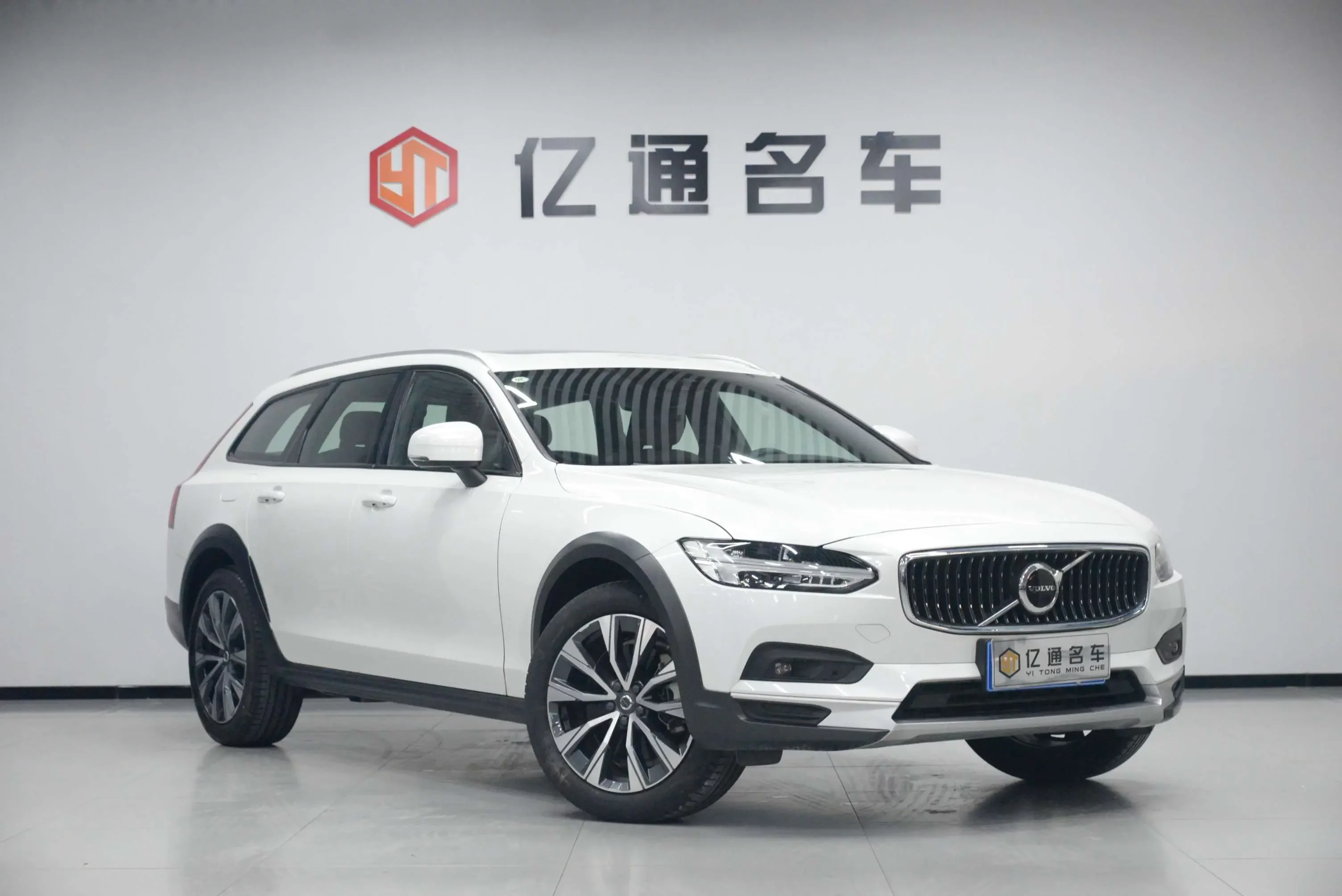 Volvo V90