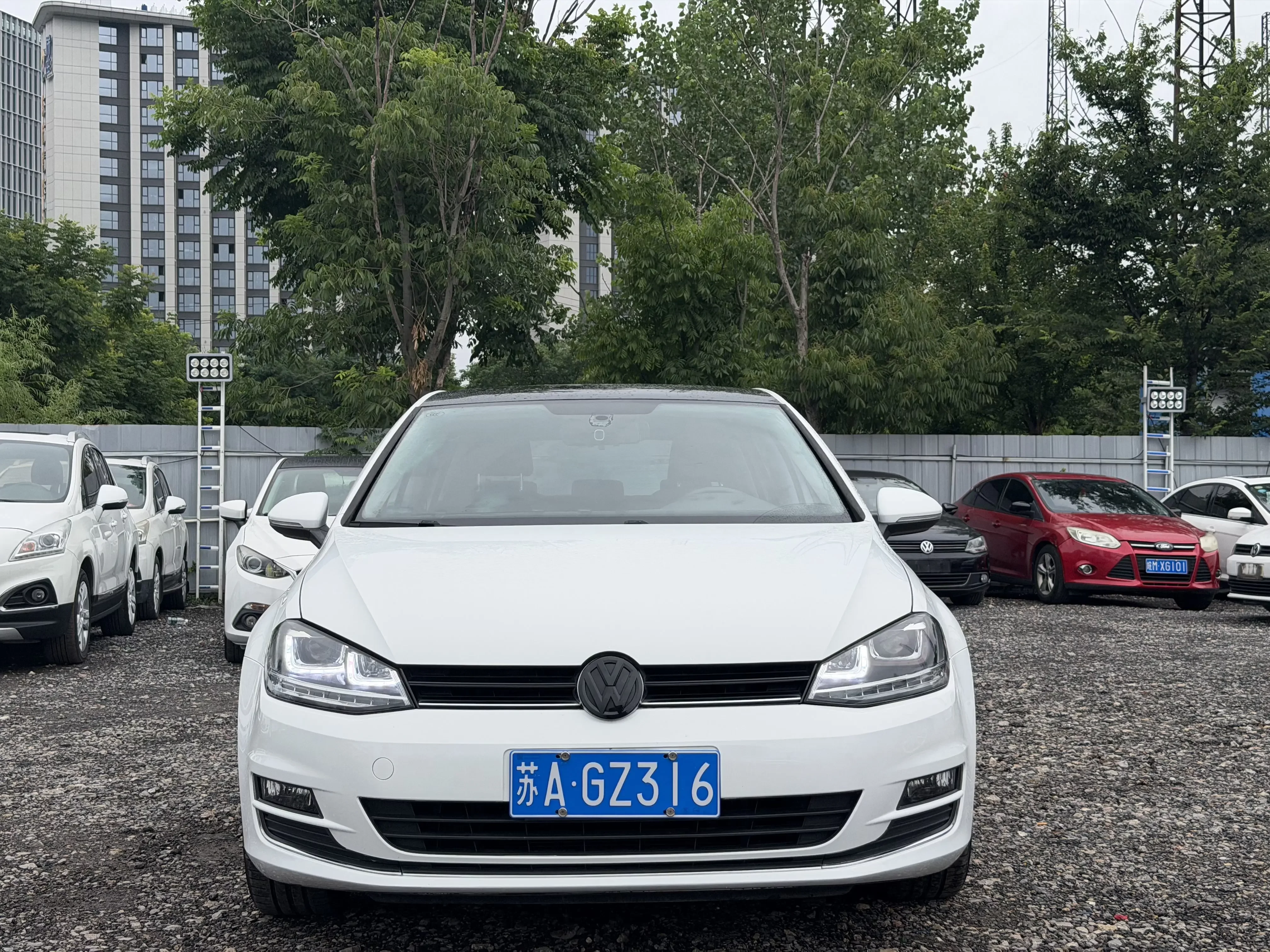 Volkswagen golf