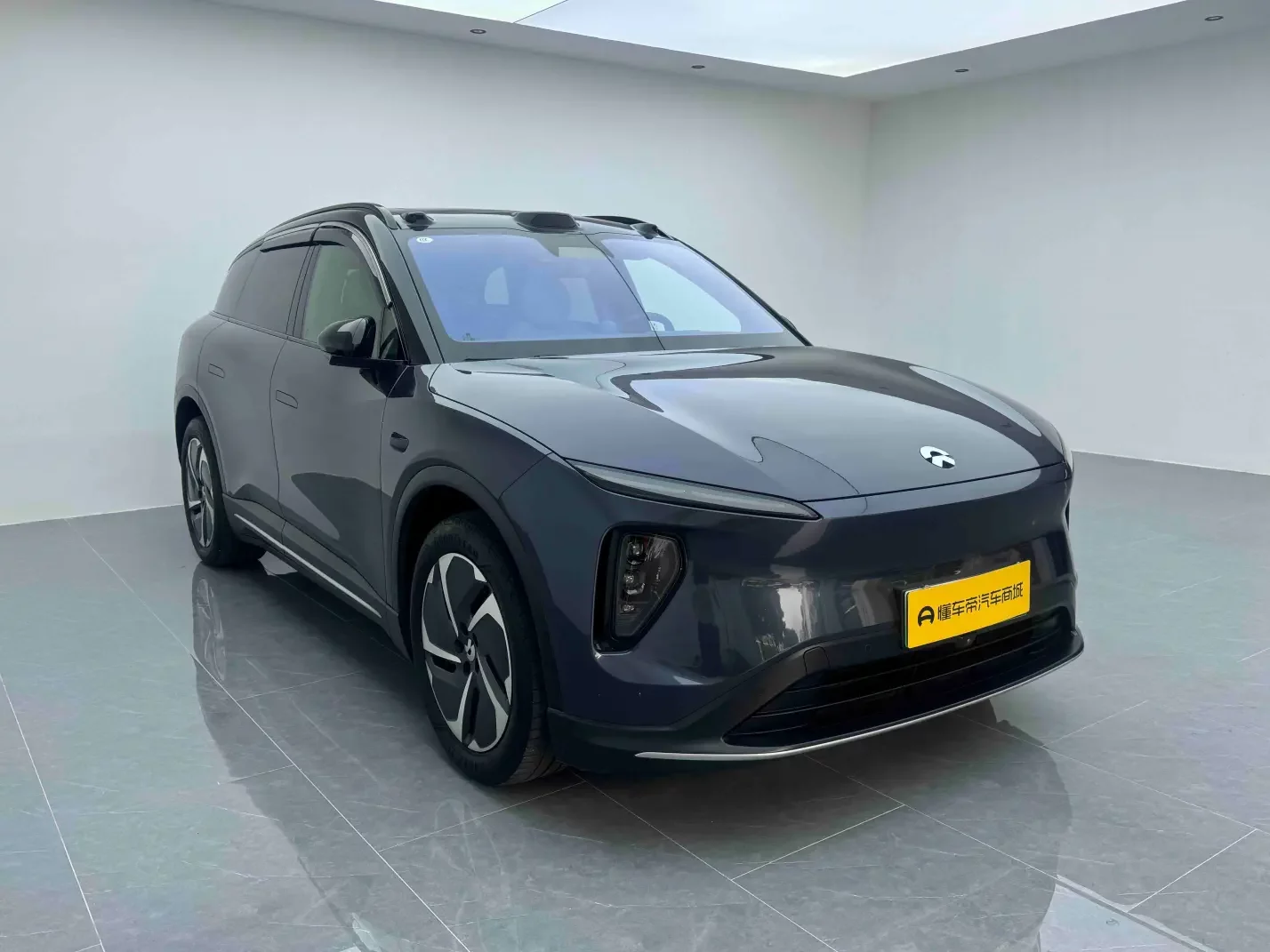 NIO ES6