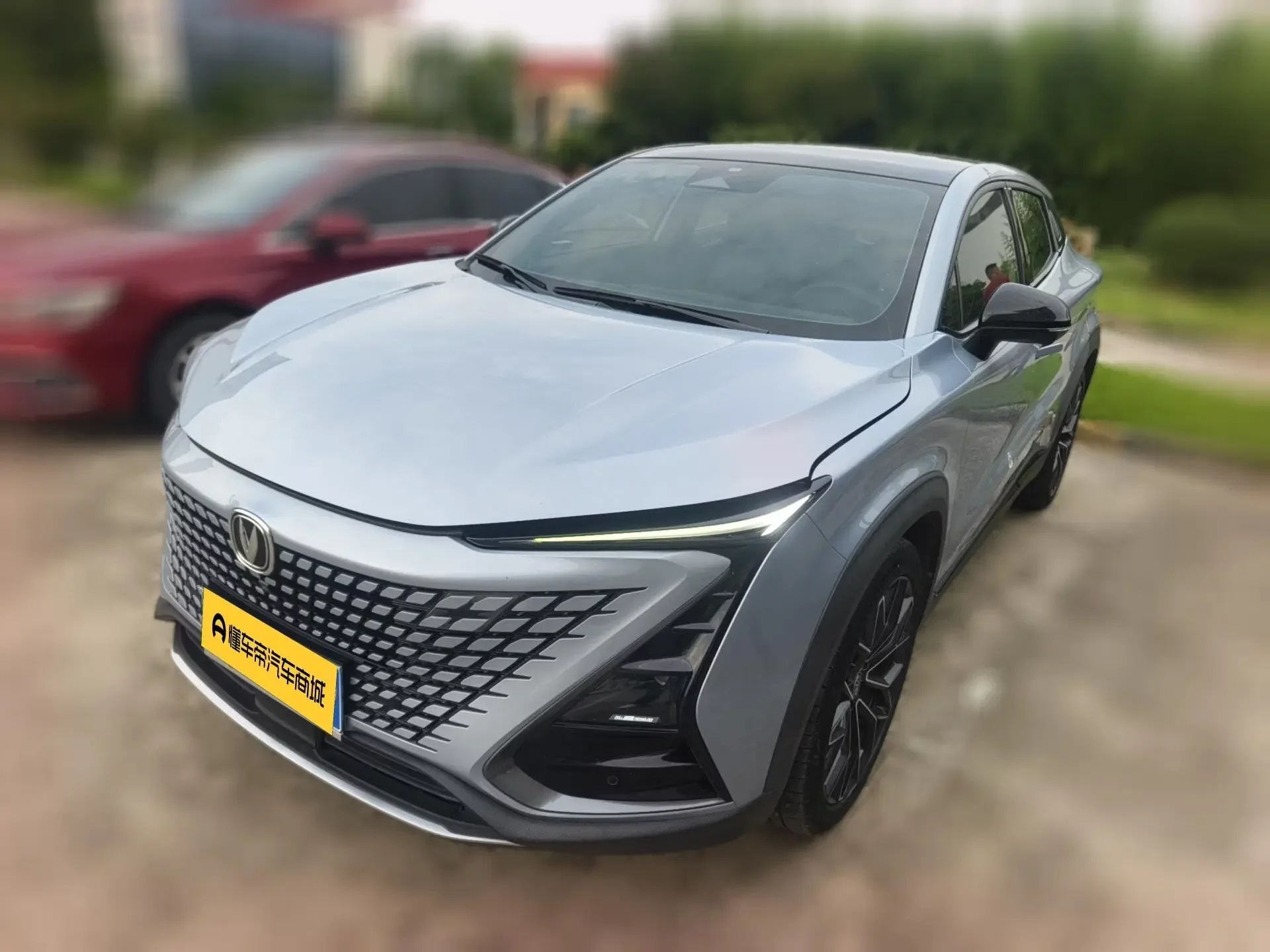 Changan UNI-T  из Китая
