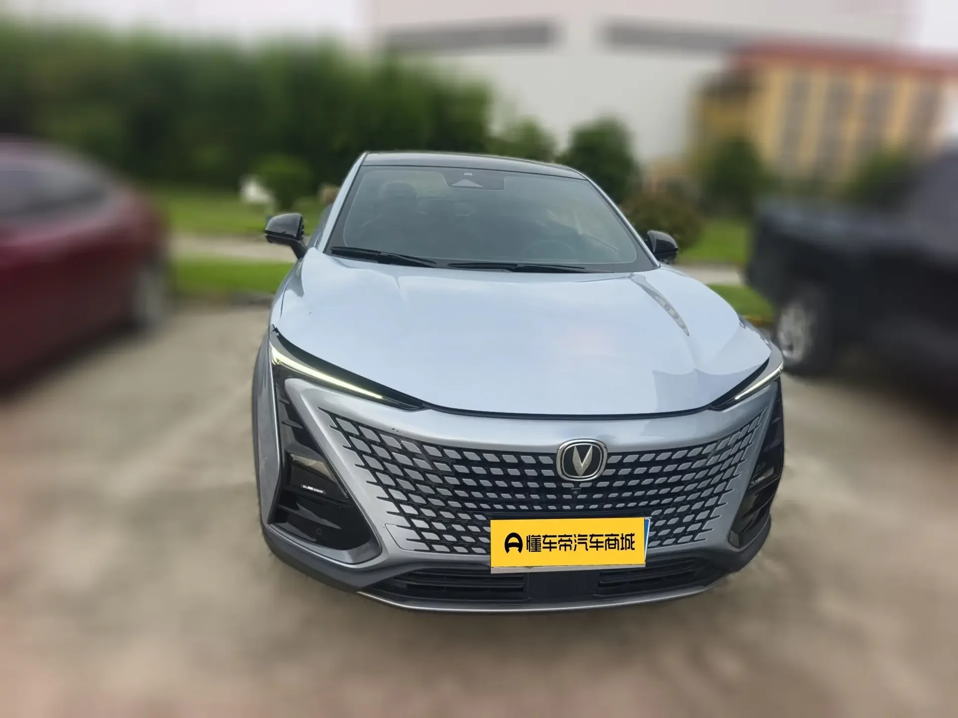 Changan UNI-T  из Китая