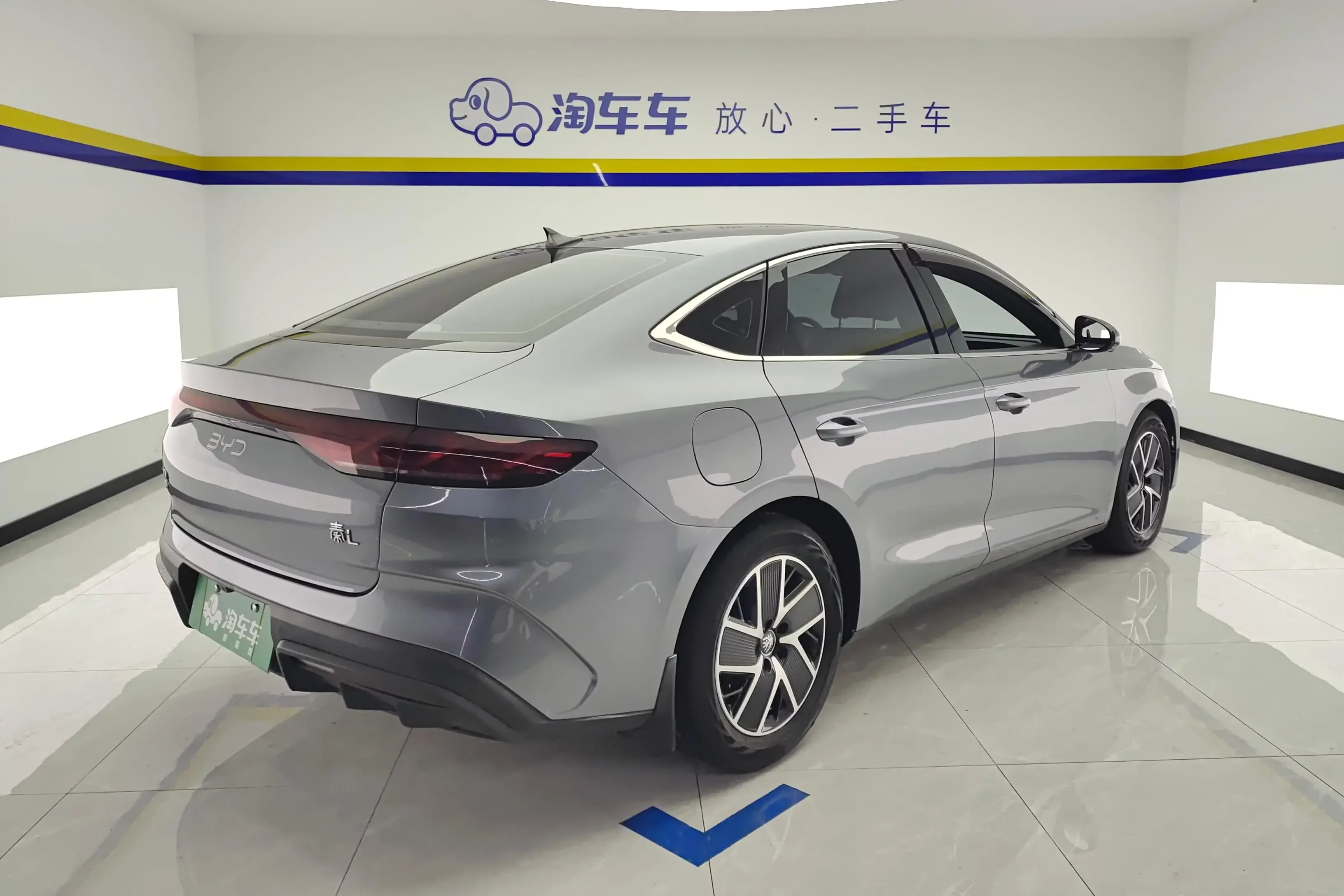 BYD Qin L DM
