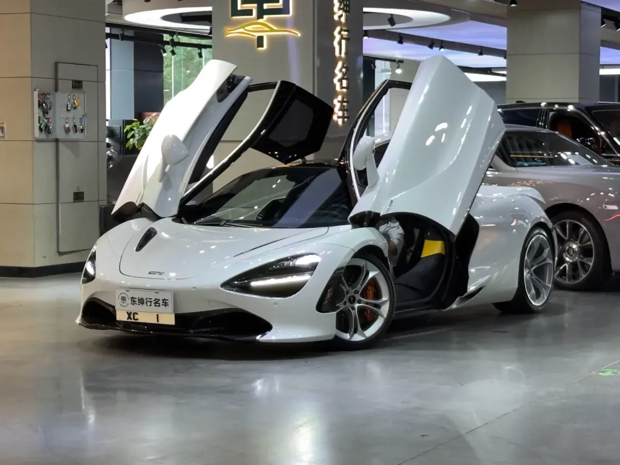 McLaren 720S